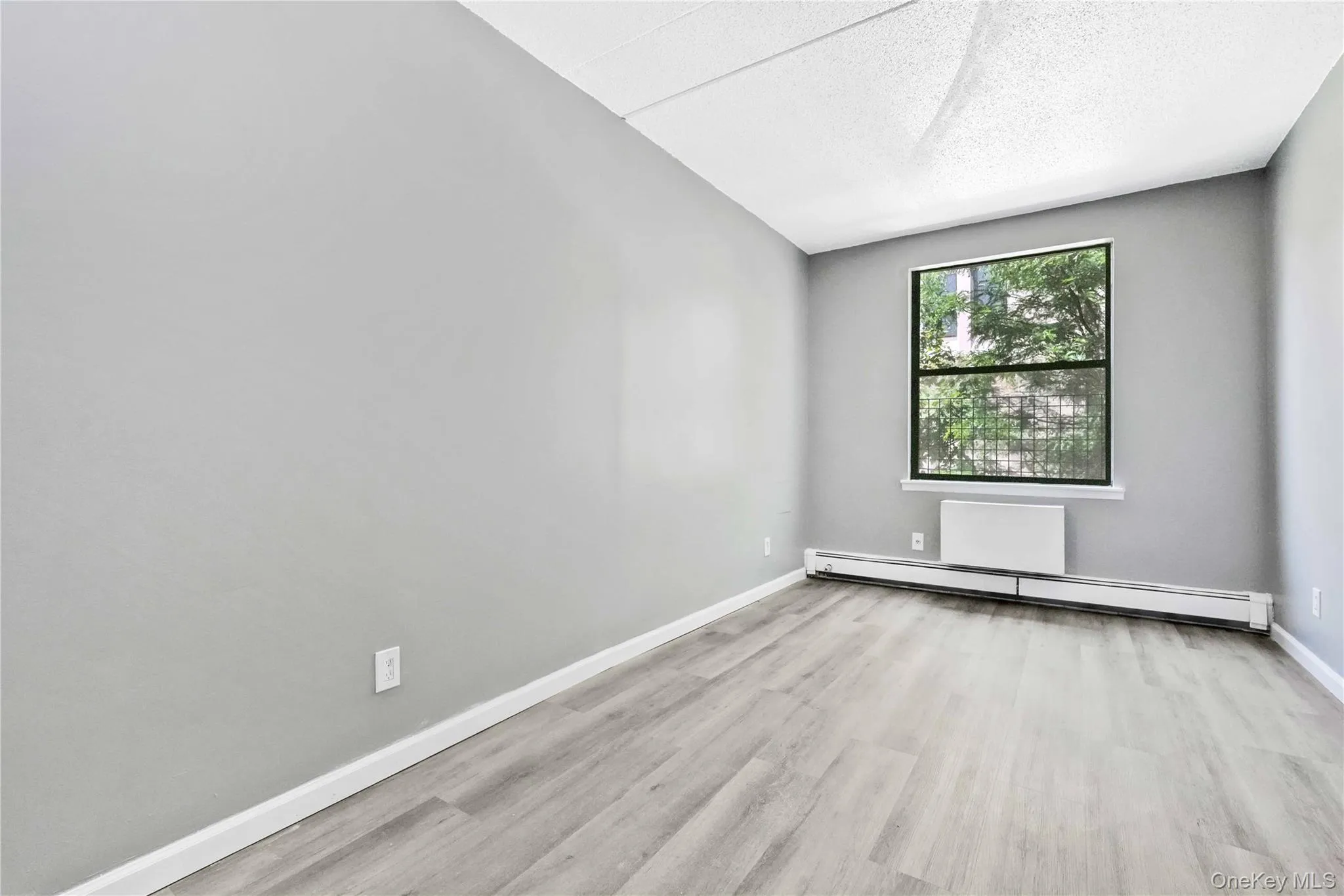 524 159th Street, New York, NY, 2 Bedrooms Bedrooms, 5 Rooms Rooms,1 BathroomBathrooms,Residential,For Rent,159th,0,1012753 524 159th Street, New York, NY, 2 Bedrooms Bedrooms, 5 Rooms Rooms,1 BathroomBathrooms,Residential,For Rent,159th,0,1012753