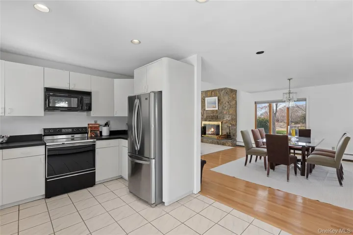 18 S Harbor Drive, Southampton, New York 11963