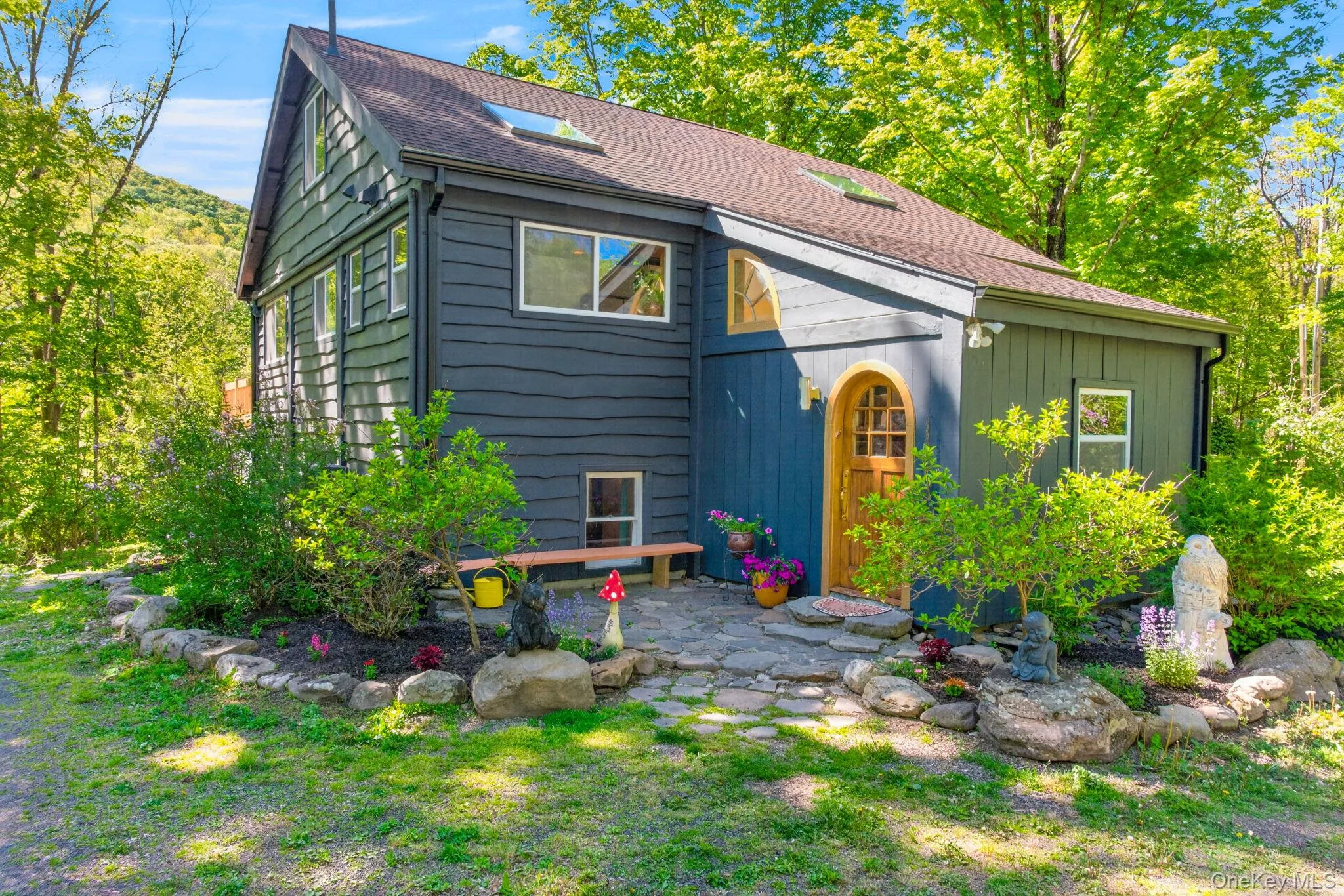 10 Kolb Road, Olive, NY, 3 Bedrooms Bedrooms, 7 Rooms Rooms,2 BathroomsBathrooms,Residential,For Rent,Kolb,0,1012758 10 Kolb Road, Olive, NY, 3 Bedrooms Bedrooms, 7 Rooms Rooms,2 BathroomsBathrooms,Residential,For Rent,Kolb,0,1012758