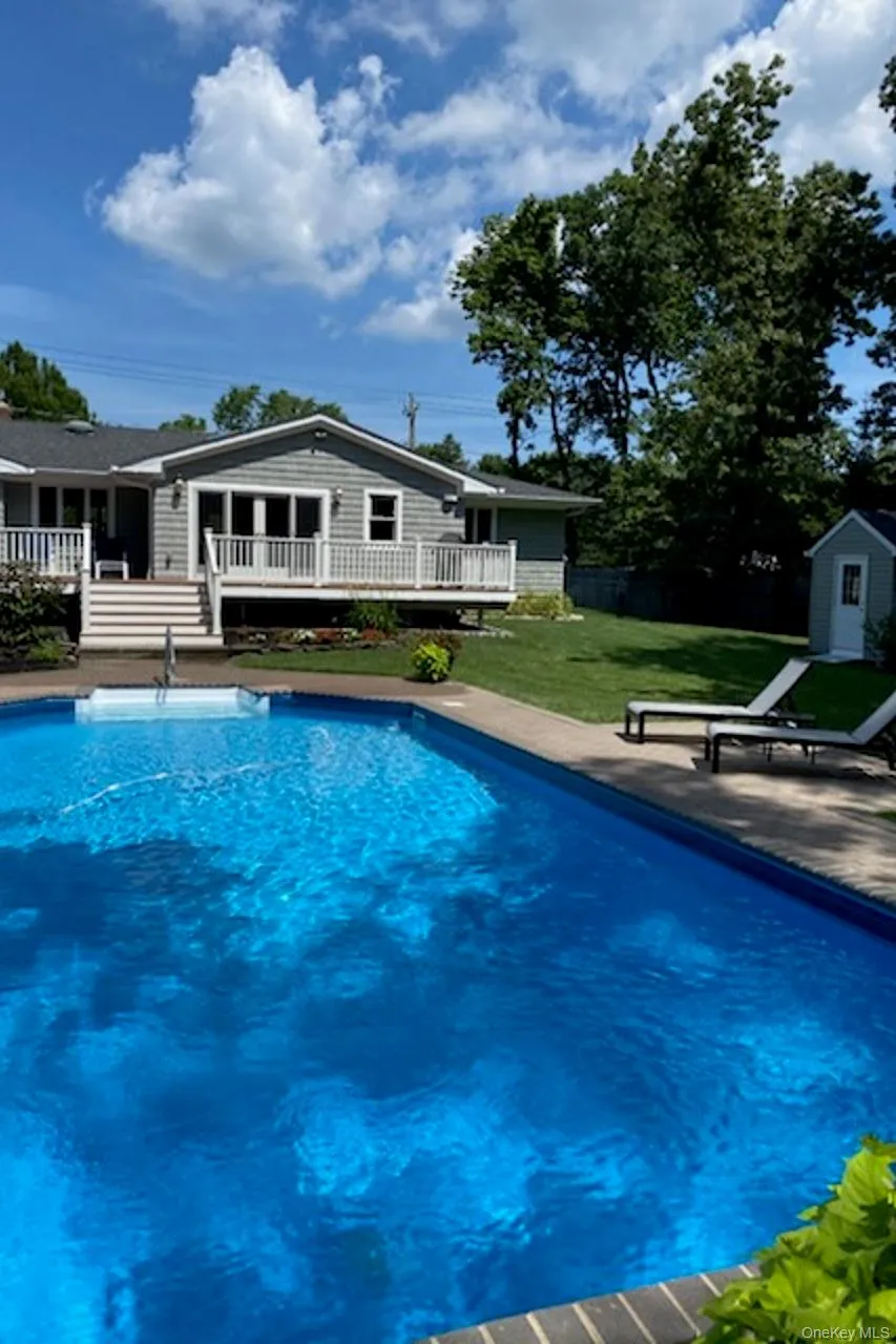 1130 5th Avenue, Huntington, NY, 3 Bedrooms Bedrooms, 7 Rooms Rooms,2 BathroomsBathrooms,Residential,For Rent,5th,0,1012762 1130 5th Avenue, Huntington, NY, 3 Bedrooms Bedrooms, 7 Rooms Rooms,2 BathroomsBathrooms,Residential,For Rent,5th,0,1012762