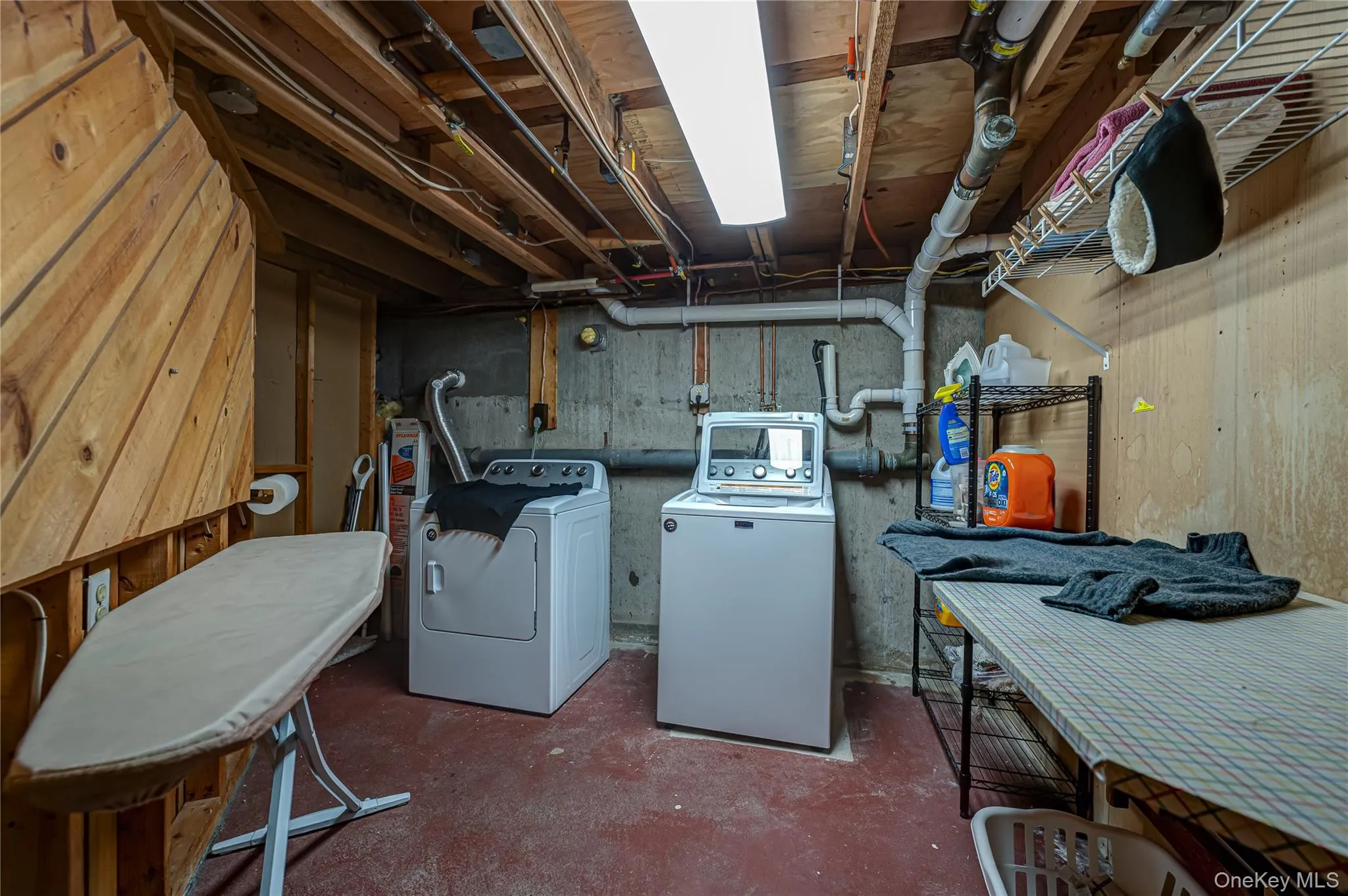 1130 5th Avenue, Huntington, NY, 3 Bedrooms Bedrooms, 7 Rooms Rooms,2 BathroomsBathrooms,Residential,For Rent,5th,0,1012762 1130 5th Avenue, Huntington, NY, 3 Bedrooms Bedrooms, 7 Rooms Rooms,2 BathroomsBathrooms,Residential,For Rent,5th,0,1012762