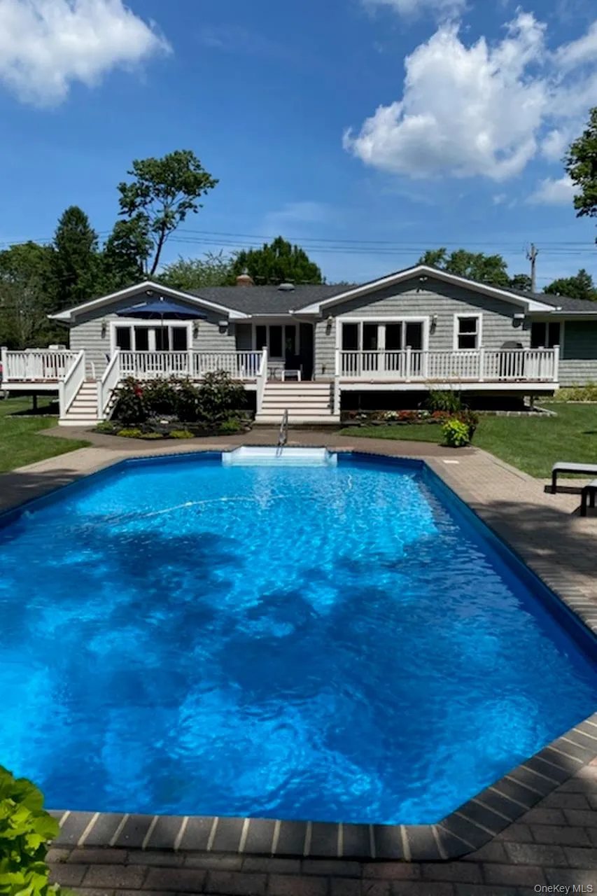 1130 5th Avenue, Huntington, NY, 3 Bedrooms Bedrooms, 7 Rooms Rooms,2 BathroomsBathrooms,Residential,For Rent,5th,0,1012762 1130 5th Avenue, Huntington, NY, 3 Bedrooms Bedrooms, 7 Rooms Rooms,2 BathroomsBathrooms,Residential,For Rent,5th,0,1012762