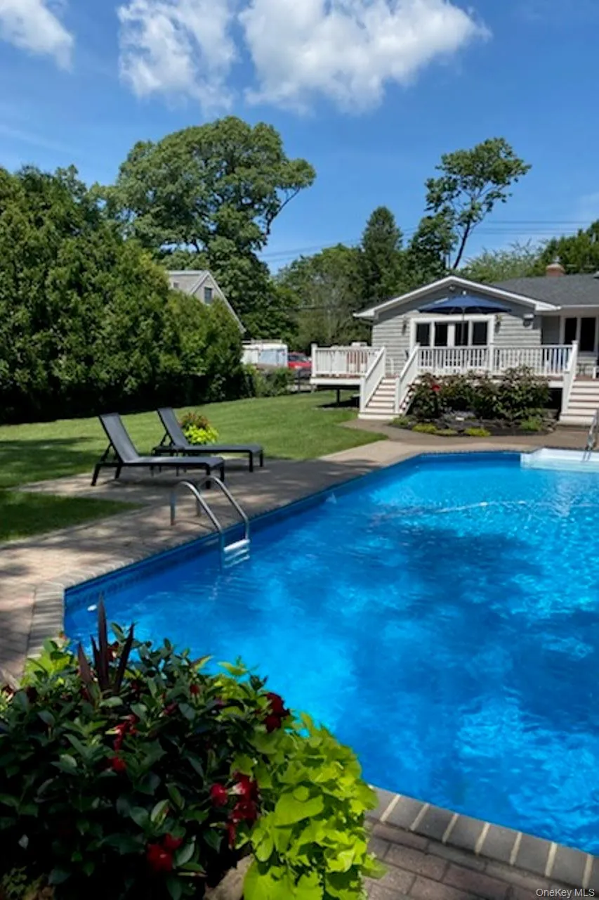 1130 5th Avenue, Huntington, NY, 3 Bedrooms Bedrooms, 7 Rooms Rooms,2 BathroomsBathrooms,Residential,For Rent,5th,0,1012762 1130 5th Avenue, Huntington, NY, 3 Bedrooms Bedrooms, 7 Rooms Rooms,2 BathroomsBathrooms,Residential,For Rent,5th,0,1012762