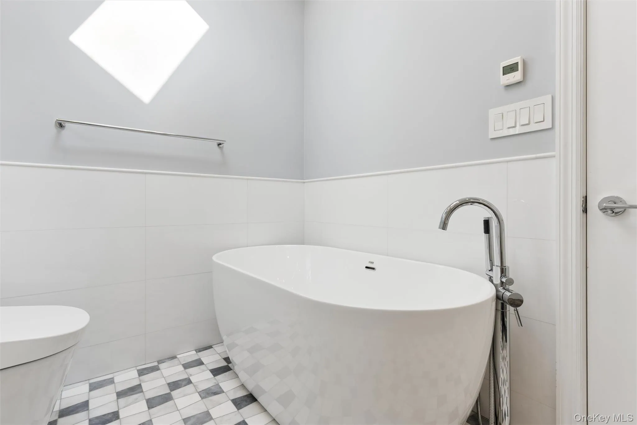 2539 Bradley Court, Hempstead, NY, 4 Bedrooms Bedrooms, 14 Rooms Rooms,2 BathroomsBathrooms,Residential,For Rent,Bradley,0,1012769 2539 Bradley Court, Hempstead, NY, 4 Bedrooms Bedrooms, 14 Rooms Rooms,2 BathroomsBathrooms,Residential,For Rent,Bradley,0,1012769