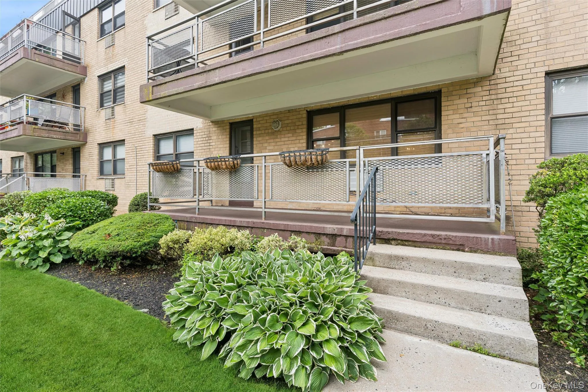 40 Stoner Avenue, North Hempstead, NY, 2 Bedrooms Bedrooms, 5 Rooms Rooms,2 BathroomsBathrooms,Residential,For Rent,Stoner,0,1012771 40 Stoner Avenue, North Hempstead, NY, 2 Bedrooms Bedrooms, 5 Rooms Rooms,2 BathroomsBathrooms,Residential,For Rent,Stoner,0,1012771