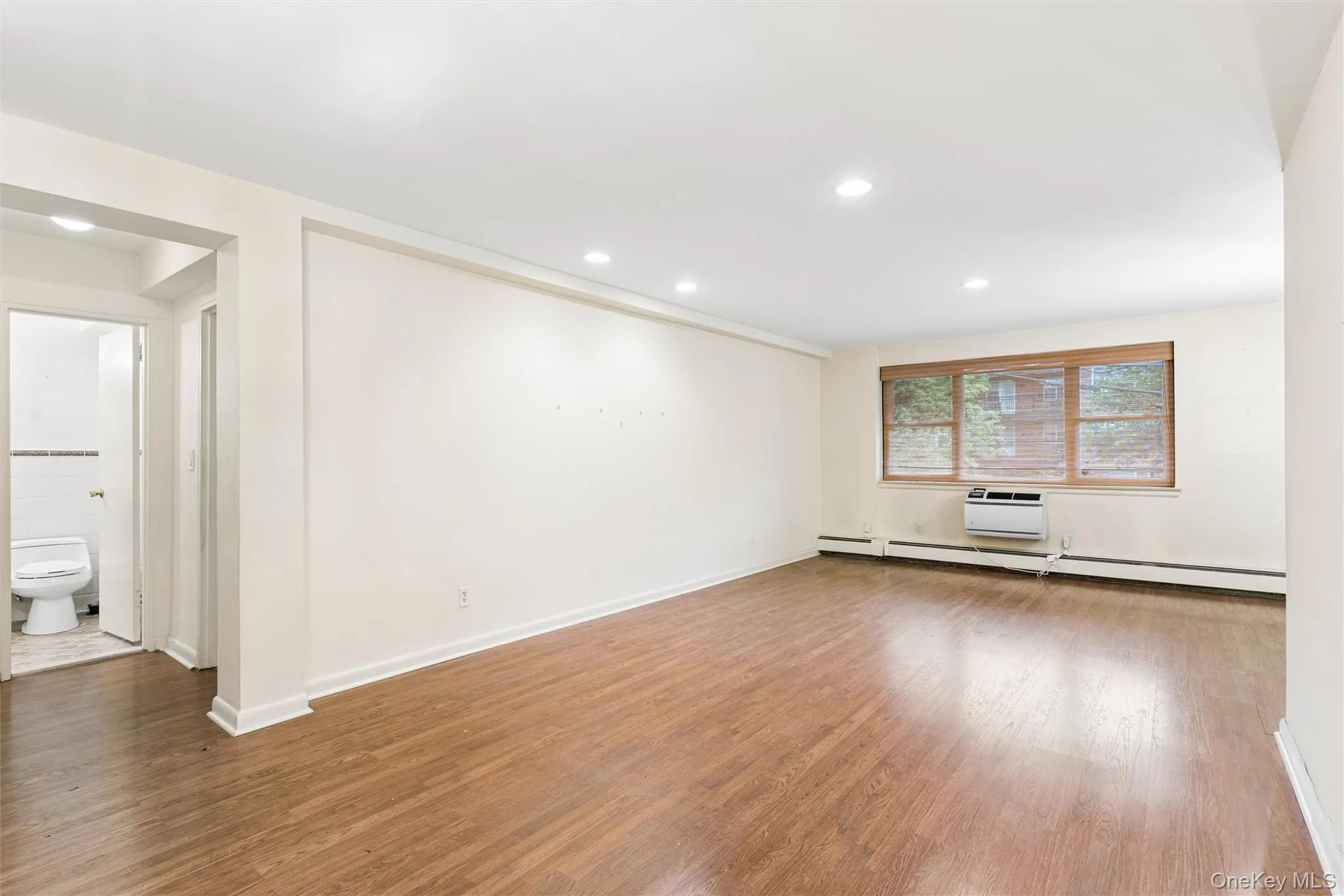 40 Stoner Avenue, North Hempstead, NY, 2 Bedrooms Bedrooms, 5 Rooms Rooms,2 BathroomsBathrooms,Residential,For Rent,Stoner,0,1012771 40 Stoner Avenue, North Hempstead, NY, 2 Bedrooms Bedrooms, 5 Rooms Rooms,2 BathroomsBathrooms,Residential,For Rent,Stoner,0,1012771