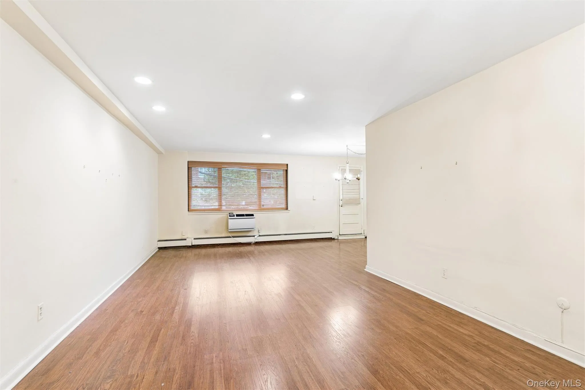 40 Stoner Avenue, North Hempstead, NY, 2 Bedrooms Bedrooms, 5 Rooms Rooms,2 BathroomsBathrooms,Residential,For Rent,Stoner,0,1012771 40 Stoner Avenue, North Hempstead, NY, 2 Bedrooms Bedrooms, 5 Rooms Rooms,2 BathroomsBathrooms,Residential,For Rent,Stoner,0,1012771