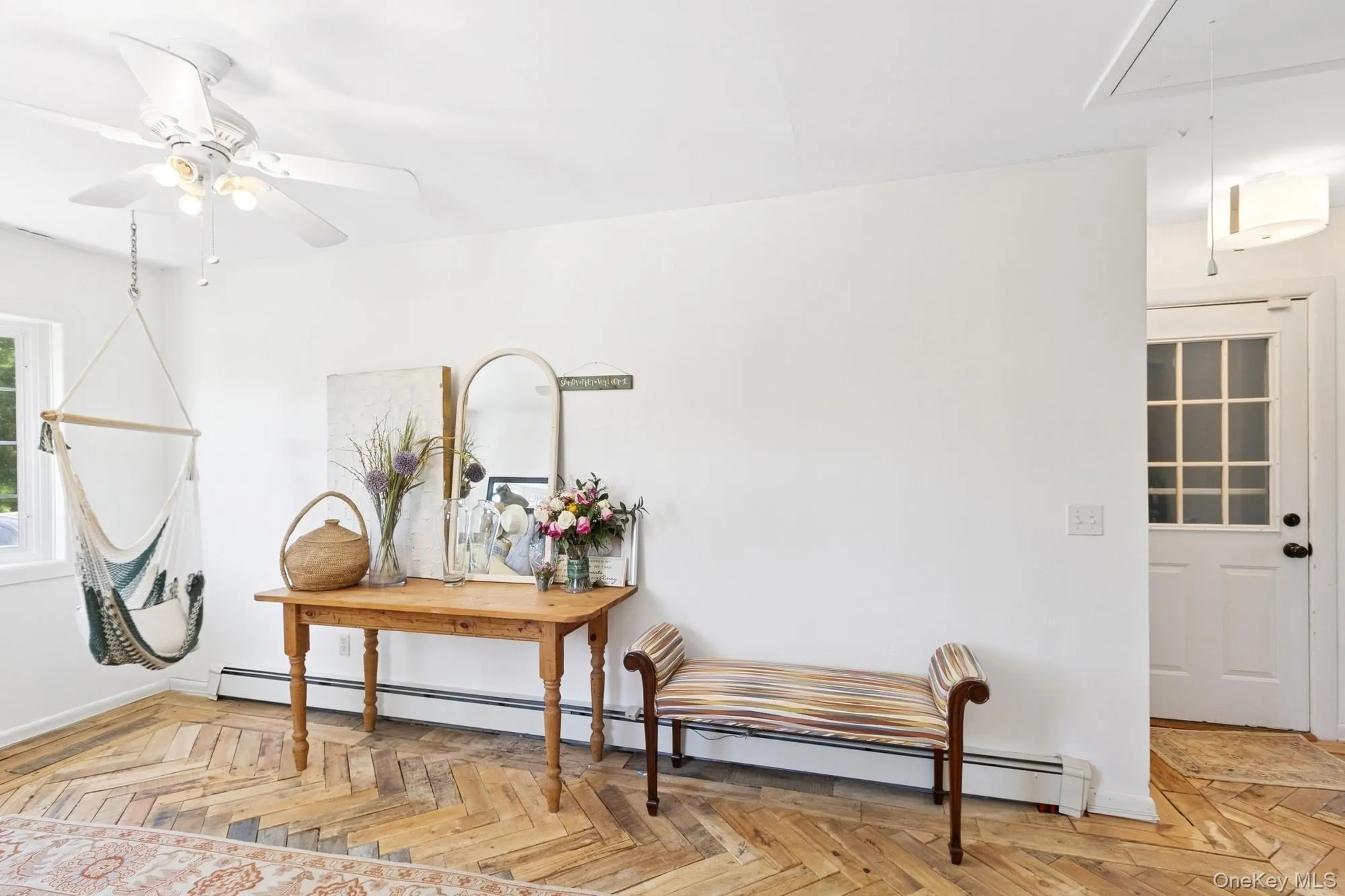 59 Wiltshire Street, Southampton, NY, 3 Bedrooms Bedrooms, 5 Rooms Rooms,2 BathroomsBathrooms,Residential Lease,For Rent,Wiltshire,0,1012774 59 Wiltshire Street, Southampton, NY, 3 Bedrooms Bedrooms, 5 Rooms Rooms,2 BathroomsBathrooms,Residential Lease,For Rent,Wiltshire,0,1012774