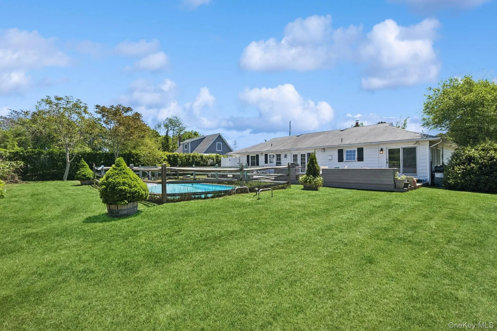 59 Wiltshire Street, Southampton, NY, 3 Bedrooms Bedrooms, 5 Rooms Rooms,2 BathroomsBathrooms,Residential Lease,For Rent,Wiltshire,0,1012774 59 Wiltshire Street, Southampton, NY, 3 Bedrooms Bedrooms, 5 Rooms Rooms,2 BathroomsBathrooms,Residential Lease,For Rent,Wiltshire,0,1012774