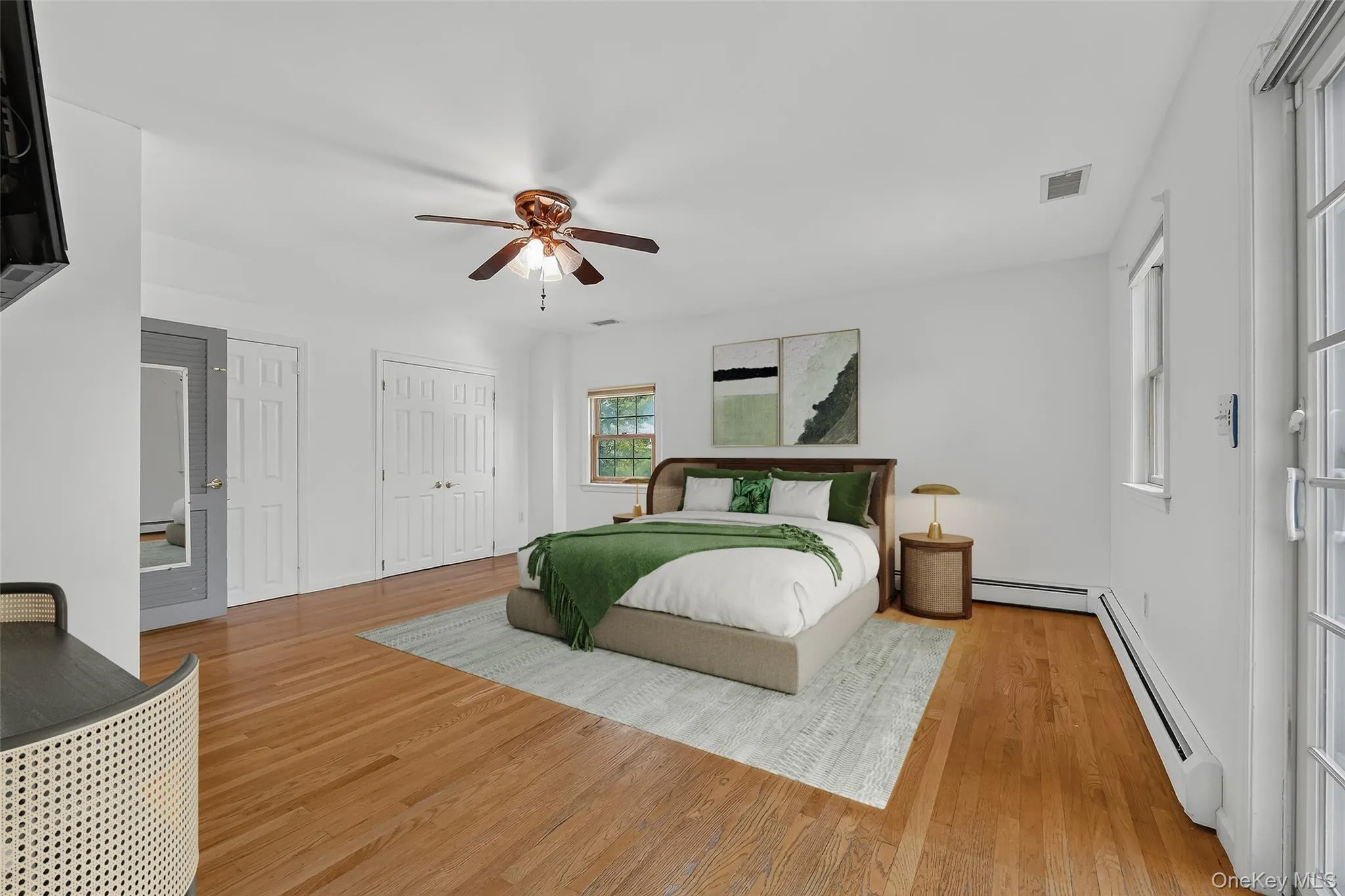 Grand primary bedroom is the perfect retreat. Grand primary bedroom is the perfect retreat.