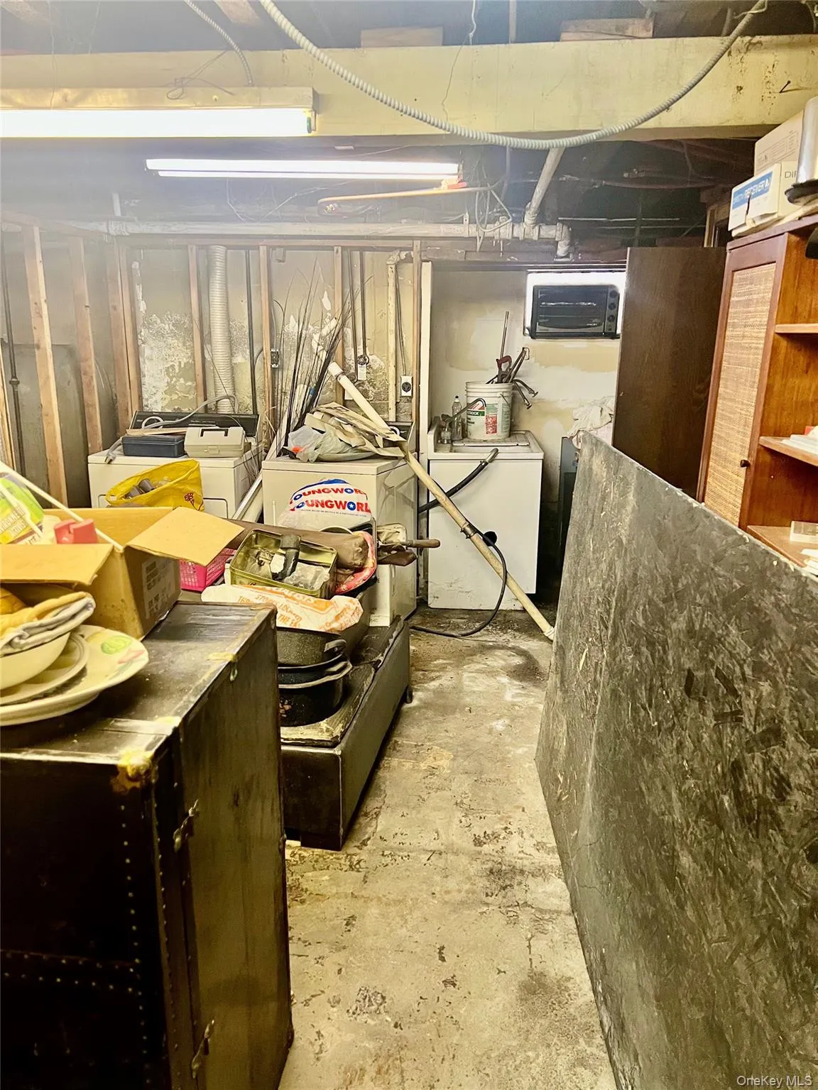 10022 Francis Lewis Boulevard, New York, NY, 3 Bedrooms Bedrooms, 7 Rooms Rooms,2 BathroomsBathrooms,Residential,For Rent,Francis Lewis,0,1012781 10022 Francis Lewis Boulevard, New York, NY, 3 Bedrooms Bedrooms, 7 Rooms Rooms,2 BathroomsBathrooms,Residential,For Rent,Francis Lewis,0,1012781