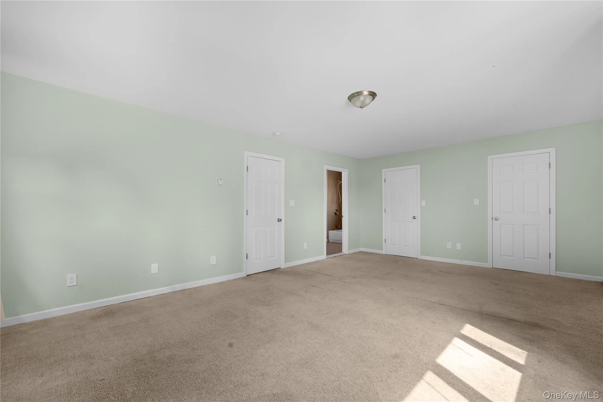 394 Warwick Road, Hempstead, NY, 5 Bedrooms Bedrooms, 8 Rooms Rooms,3 BathroomsBathrooms,Residential,For Rent,Warwick,0,1012783 394 Warwick Road, Hempstead, NY, 5 Bedrooms Bedrooms, 8 Rooms Rooms,3 BathroomsBathrooms,Residential,For Rent,Warwick,0,1012783