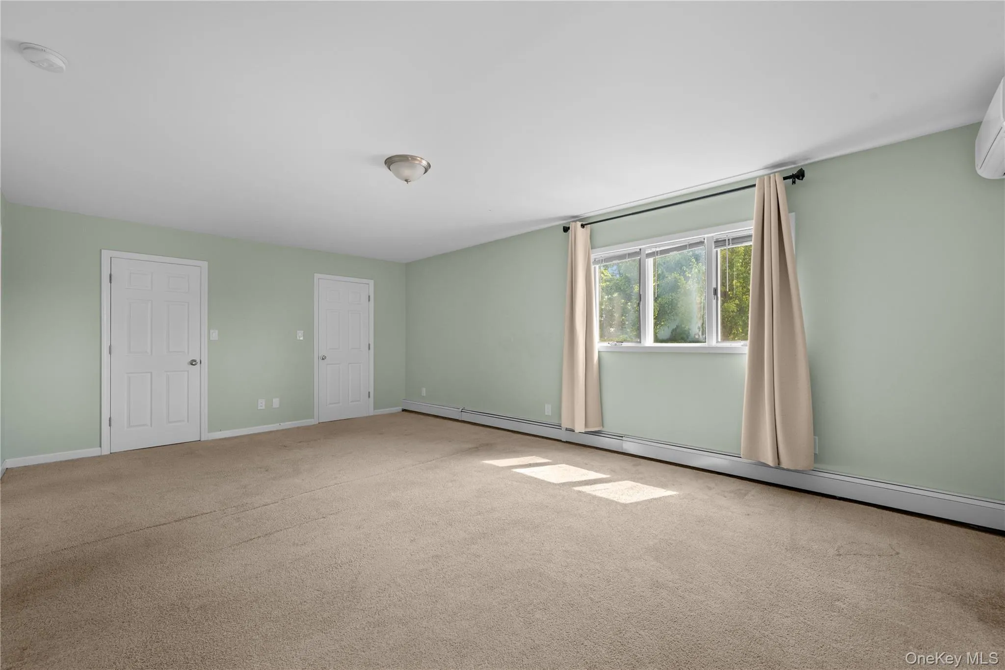 394 Warwick Road, Hempstead, NY, 5 Bedrooms Bedrooms, 8 Rooms Rooms,3 BathroomsBathrooms,Residential,For Rent,Warwick,0,1012783 394 Warwick Road, Hempstead, NY, 5 Bedrooms Bedrooms, 8 Rooms Rooms,3 BathroomsBathrooms,Residential,For Rent,Warwick,0,1012783