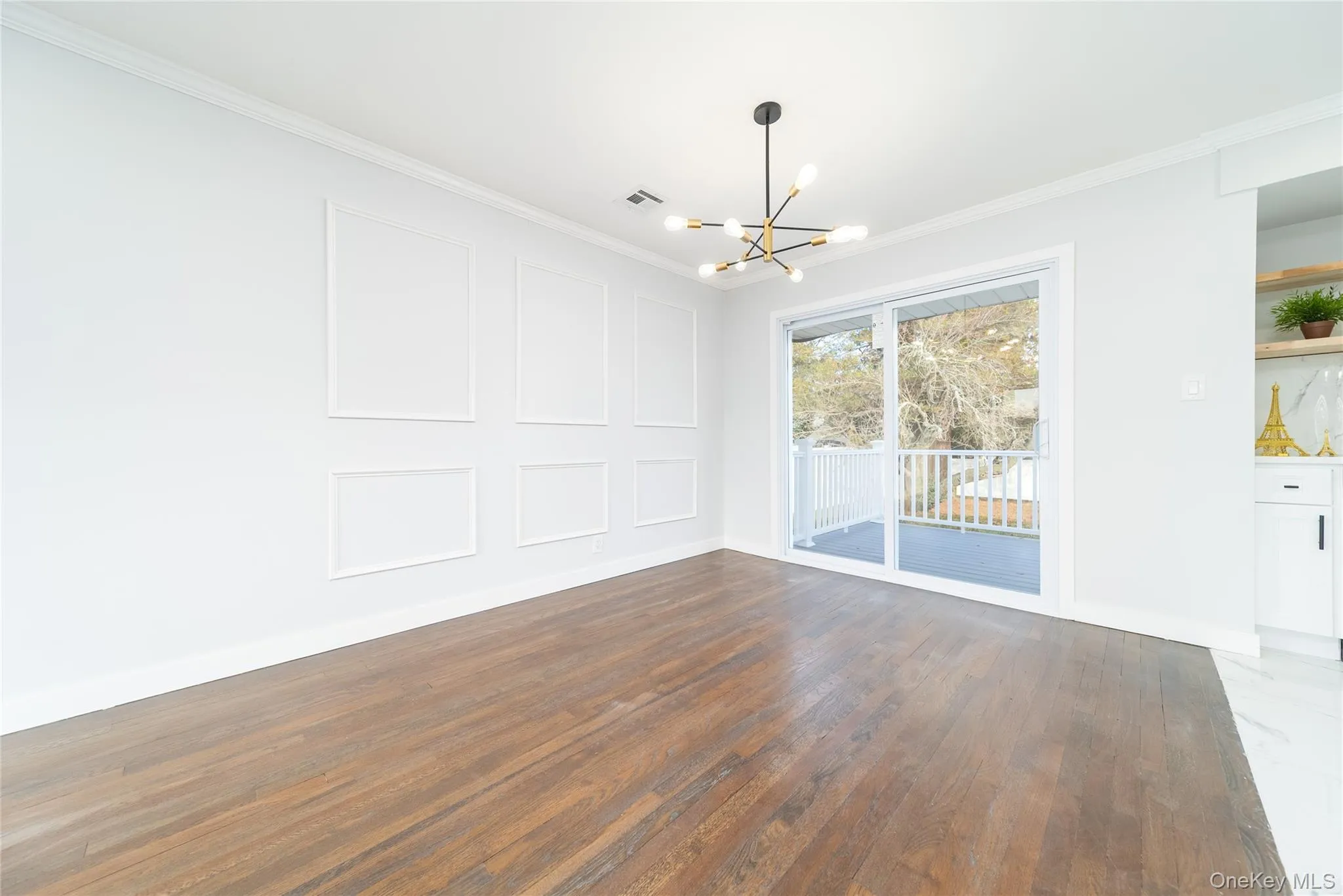 8 Spector Lane, Oyster Bay, NY, 3 Bedrooms Bedrooms, 8 Rooms Rooms,3 BathroomsBathrooms,Residential Lease,For Rent,Spector,0,1012784 8 Spector Lane, Oyster Bay, NY, 3 Bedrooms Bedrooms, 8 Rooms Rooms,3 BathroomsBathrooms,Residential Lease,For Rent,Spector,0,1012784