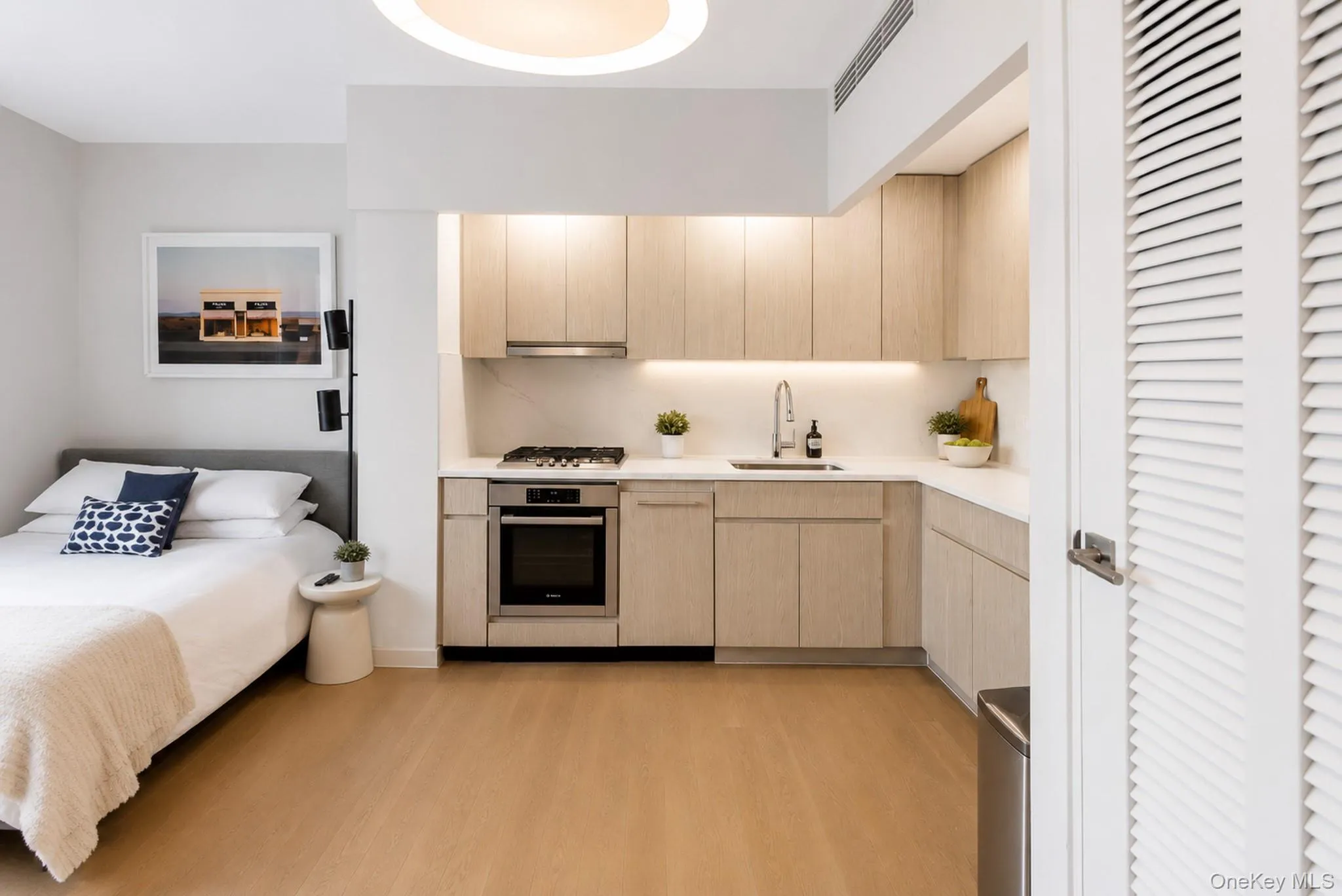37-26 32nd Street, New York, NY, 1 Room Rooms,1 BathroomBathrooms,Residential,For Rent,32nd,0,1012785 37-26 32nd Street, New York, NY, 1 Room Rooms,1 BathroomBathrooms,Residential,For Rent,32nd,0,1012785