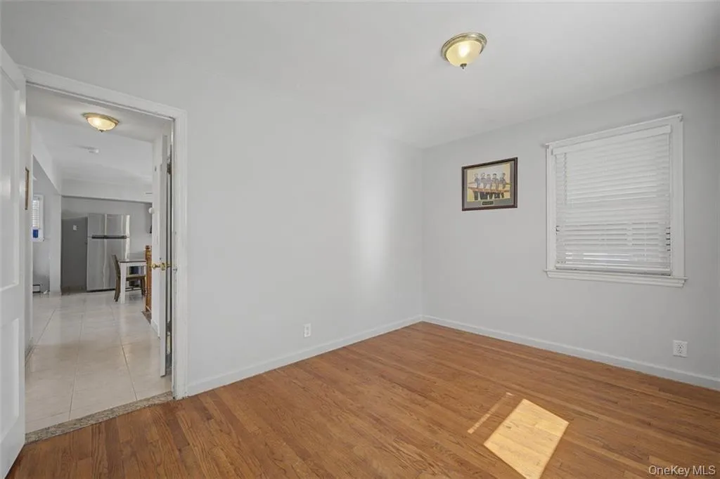 465 Washington Place, North Hempstead, NY, 4 Bedrooms Bedrooms, 8 Rooms Rooms,3 BathroomsBathrooms,Residential,For Rent,Washington,0,1012788 465 Washington Place, North Hempstead, NY, 4 Bedrooms Bedrooms, 8 Rooms Rooms,3 BathroomsBathrooms,Residential,For Rent,Washington,0,1012788