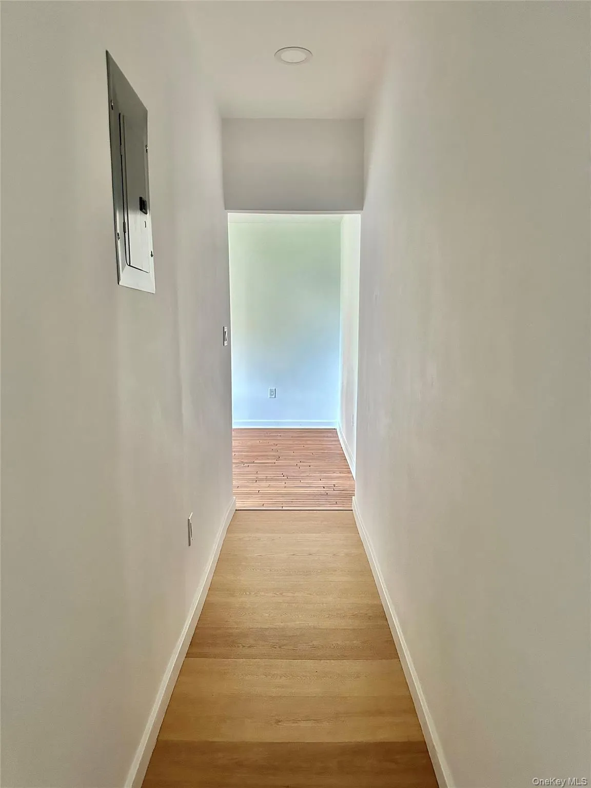 2120 Mapes Avenue, New York, NY, 2 Bedrooms Bedrooms, 4 Rooms Rooms,1 BathroomBathrooms,Residential,For Rent,Mapes,0,1012792 2120 Mapes Avenue, New York, NY, 2 Bedrooms Bedrooms, 4 Rooms Rooms,1 BathroomBathrooms,Residential,For Rent,Mapes,0,1012792