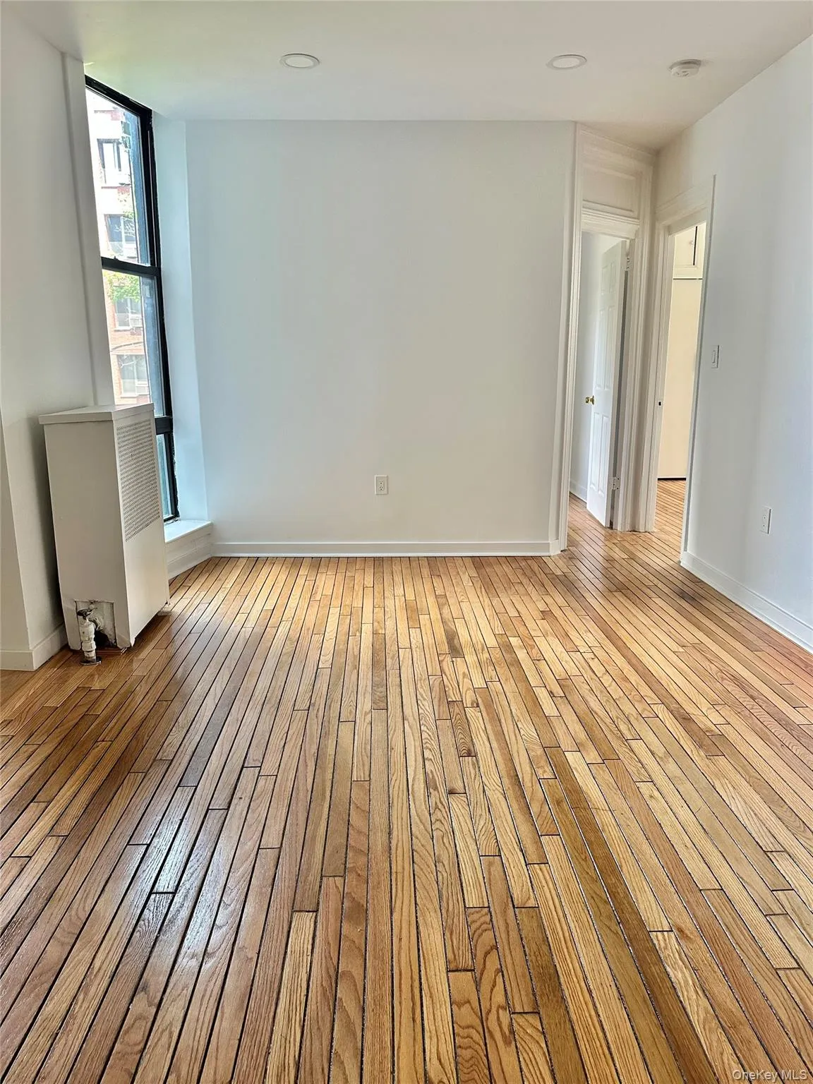 2120 Mapes Avenue, New York, NY, 2 Bedrooms Bedrooms, 4 Rooms Rooms,1 BathroomBathrooms,Residential,For Rent,Mapes,0,1012792 2120 Mapes Avenue, New York, NY, 2 Bedrooms Bedrooms, 4 Rooms Rooms,1 BathroomBathrooms,Residential,For Rent,Mapes,0,1012792