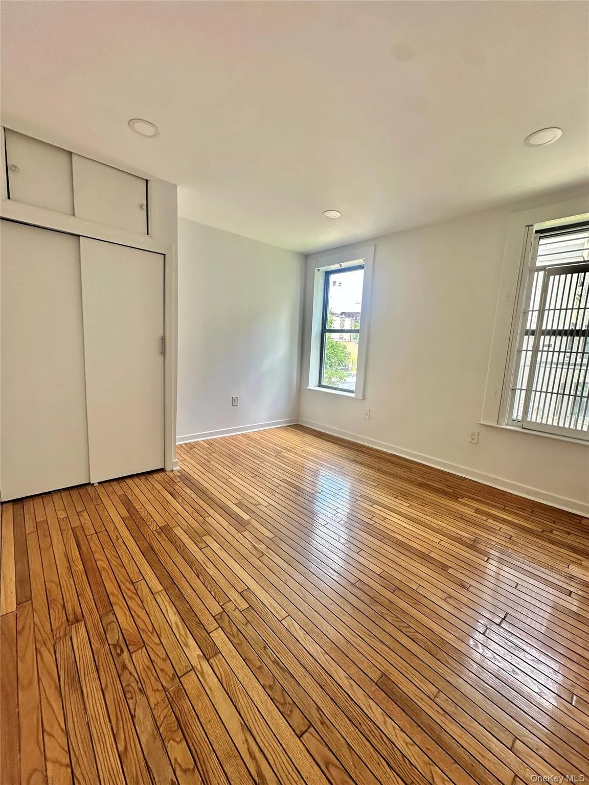 2120 Mapes Avenue, New York, NY, 2 Bedrooms Bedrooms, 4 Rooms Rooms,1 BathroomBathrooms,Residential,For Rent,Mapes,0,1012792 2120 Mapes Avenue, New York, NY, 2 Bedrooms Bedrooms, 4 Rooms Rooms,1 BathroomBathrooms,Residential,For Rent,Mapes,0,1012792
