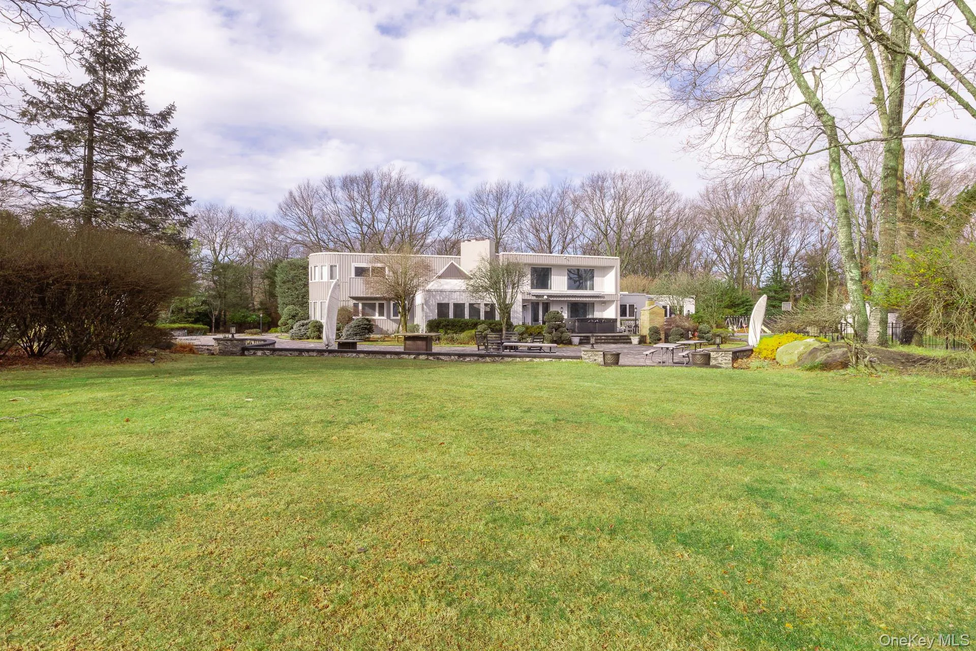 83 Cliff Road, Brookhaven, NY, 5 Bedrooms Bedrooms, 12 Rooms Rooms,4 BathroomsBathrooms,Residential,For Rent,Cliff,0,KEY1012794 83 Cliff Road, Brookhaven, NY, 5 Bedrooms Bedrooms, 12 Rooms Rooms,4 BathroomsBathrooms,Residential,For Rent,Cliff,0,KEY1012794