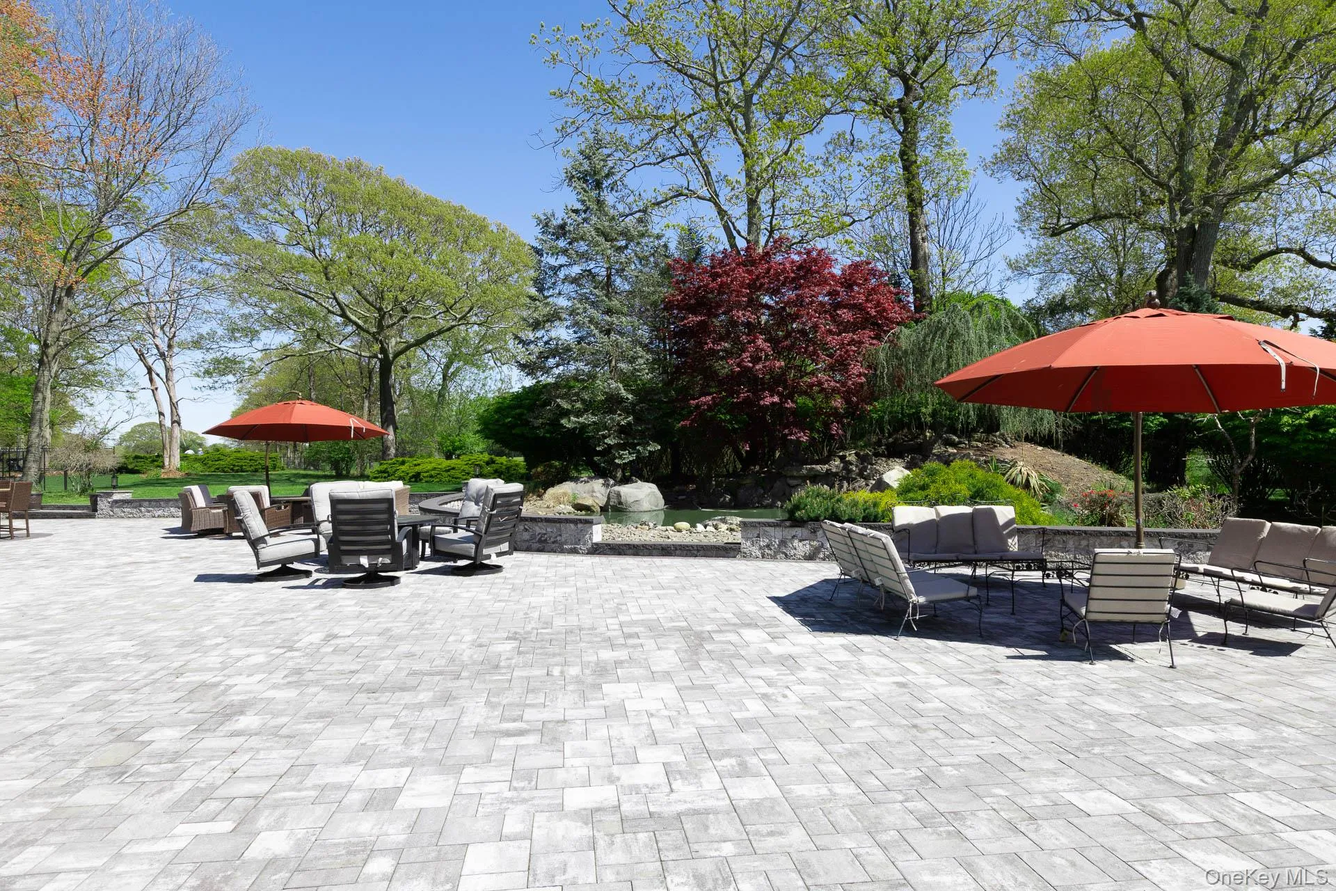 83 Cliff Road, Brookhaven, NY, 5 Bedrooms Bedrooms, 12 Rooms Rooms,4 BathroomsBathrooms,Residential,For Rent,Cliff,0,1012794 83 Cliff Road, Brookhaven, NY, 5 Bedrooms Bedrooms, 12 Rooms Rooms,4 BathroomsBathrooms,Residential,For Rent,Cliff,0,1012794