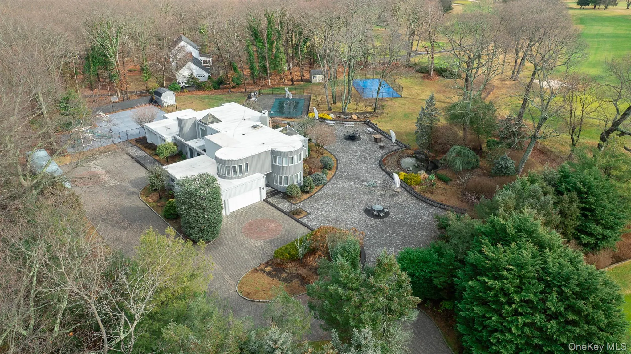 83 Cliff Road, Brookhaven, NY, 5 Bedrooms Bedrooms, 12 Rooms Rooms,4 BathroomsBathrooms,Residential,For Rent,Cliff,0,KEY1012794 83 Cliff Road, Brookhaven, NY, 5 Bedrooms Bedrooms, 12 Rooms Rooms,4 BathroomsBathrooms,Residential,For Rent,Cliff,0,KEY1012794