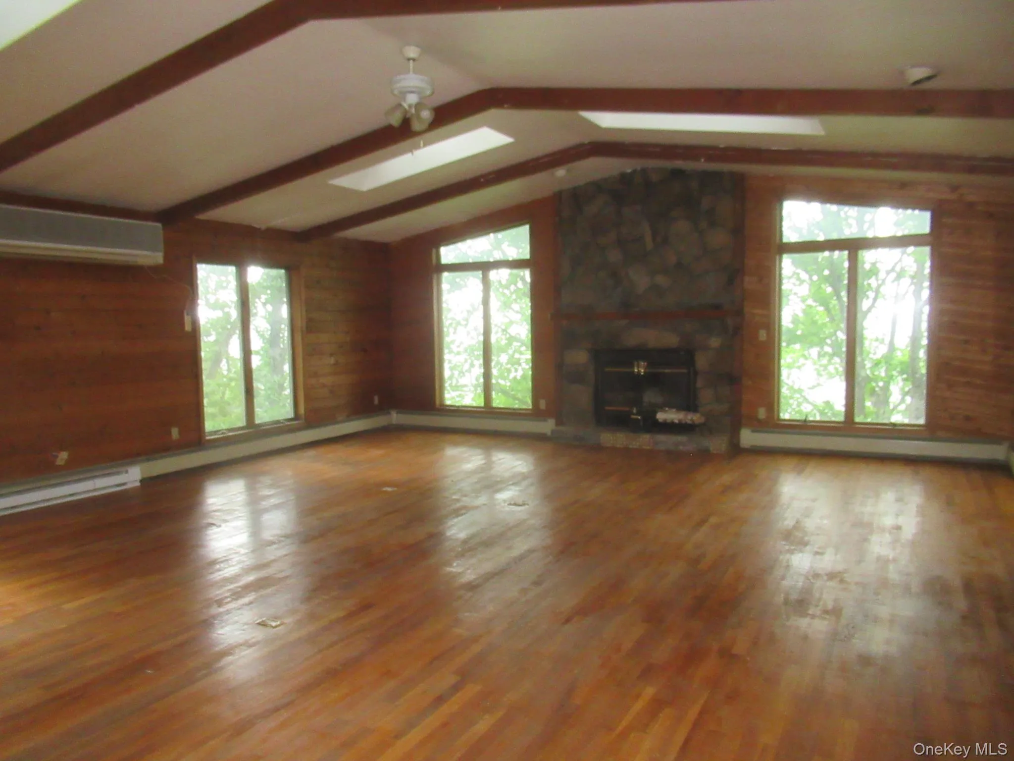 64 Hillside View Road, Carmel, NY, 5 Bedrooms Bedrooms, 10 Rooms Rooms,4 BathroomsBathrooms,Residential,For Rent,Hillside View,0,1012805 64 Hillside View Road, Carmel, NY, 5 Bedrooms Bedrooms, 10 Rooms Rooms,4 BathroomsBathrooms,Residential,For Rent,Hillside View,0,1012805