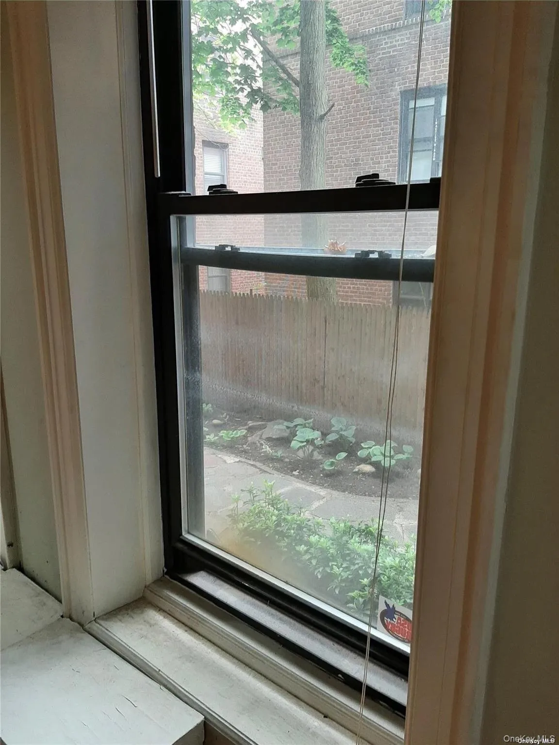 1 Hillside Avenue, North Hempstead, NY, 2 Rooms Rooms,1 BathroomBathrooms,Residential Lease,For Rent,Hillside,0,1012806 1 Hillside Avenue, North Hempstead, NY, 2 Rooms Rooms,1 BathroomBathrooms,Residential Lease,For Rent,Hillside,0,1012806