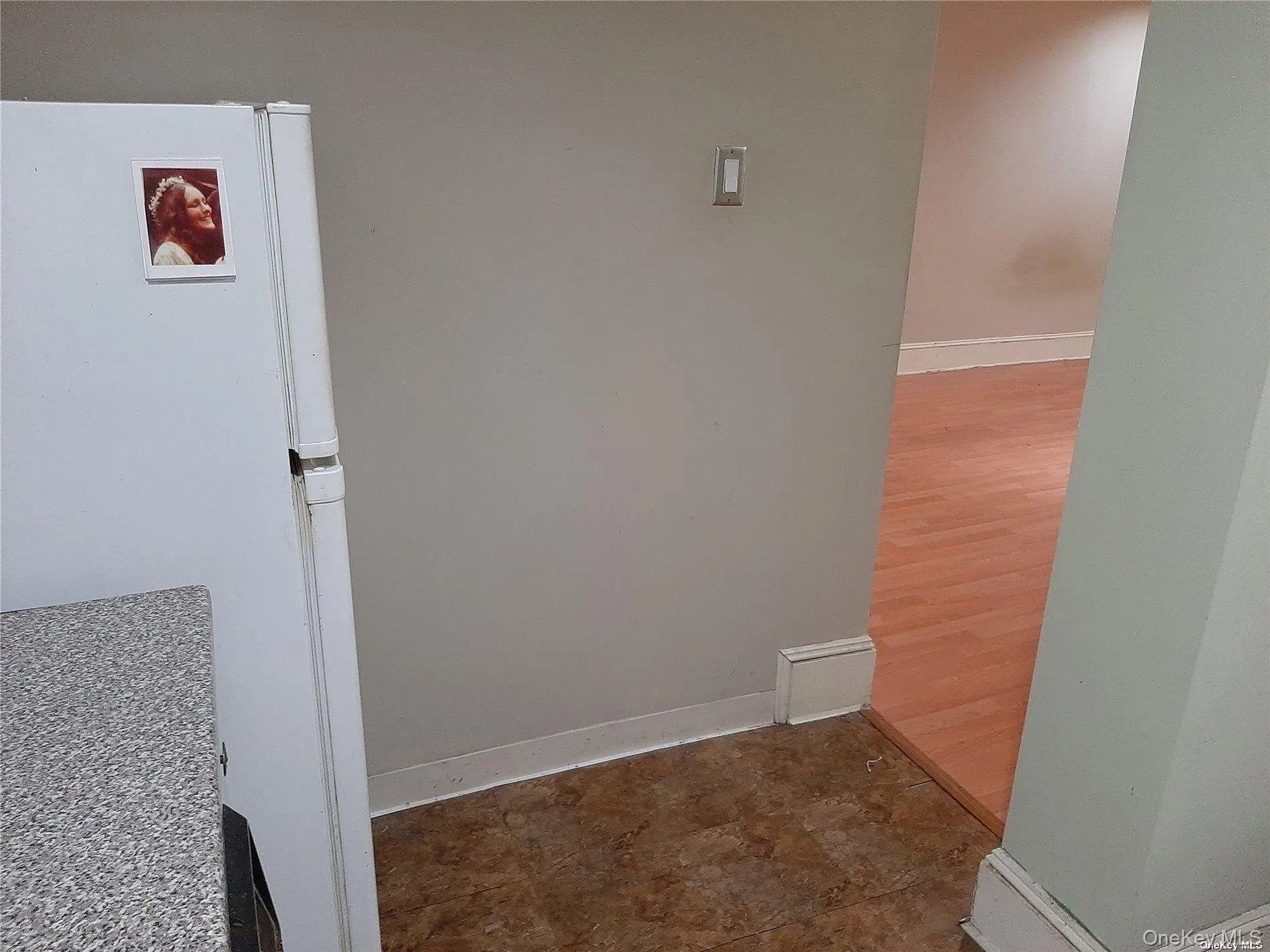 1 Hillside Avenue, North Hempstead, NY, 2 Rooms Rooms,1 BathroomBathrooms,Residential Lease,For Rent,Hillside,0,1012806 1 Hillside Avenue, North Hempstead, NY, 2 Rooms Rooms,1 BathroomBathrooms,Residential Lease,For Rent,Hillside,0,1012806