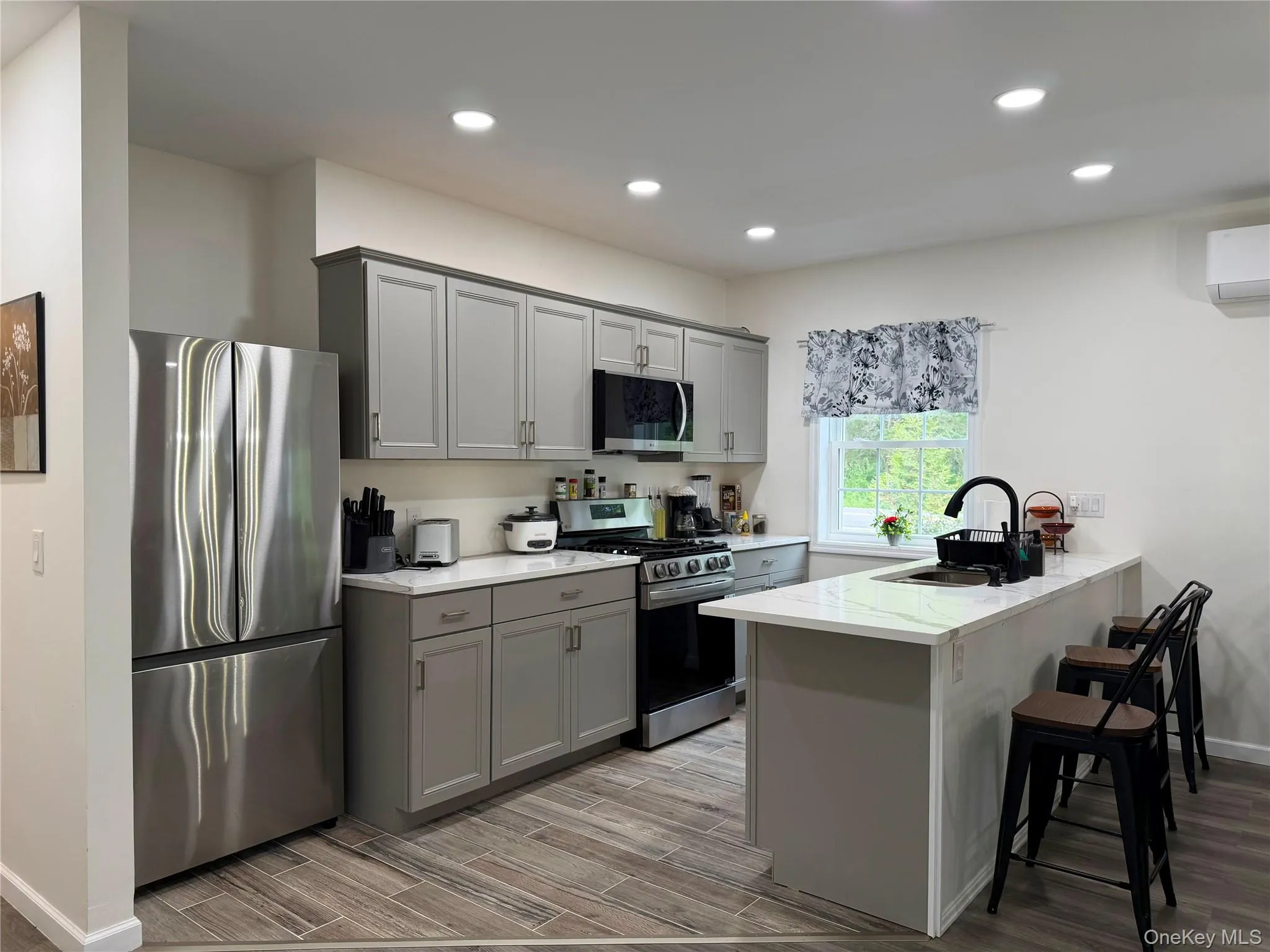 335 State Route 32, New Paltz, NY, 3 Bedrooms Bedrooms, 6 Rooms Rooms,1 BathroomBathrooms,Residential Lease,For Rent,State Route 32,0,1012807 335 State Route 32, New Paltz, NY, 3 Bedrooms Bedrooms, 6 Rooms Rooms,1 BathroomBathrooms,Residential Lease,For Rent,State Route 32,0,1012807