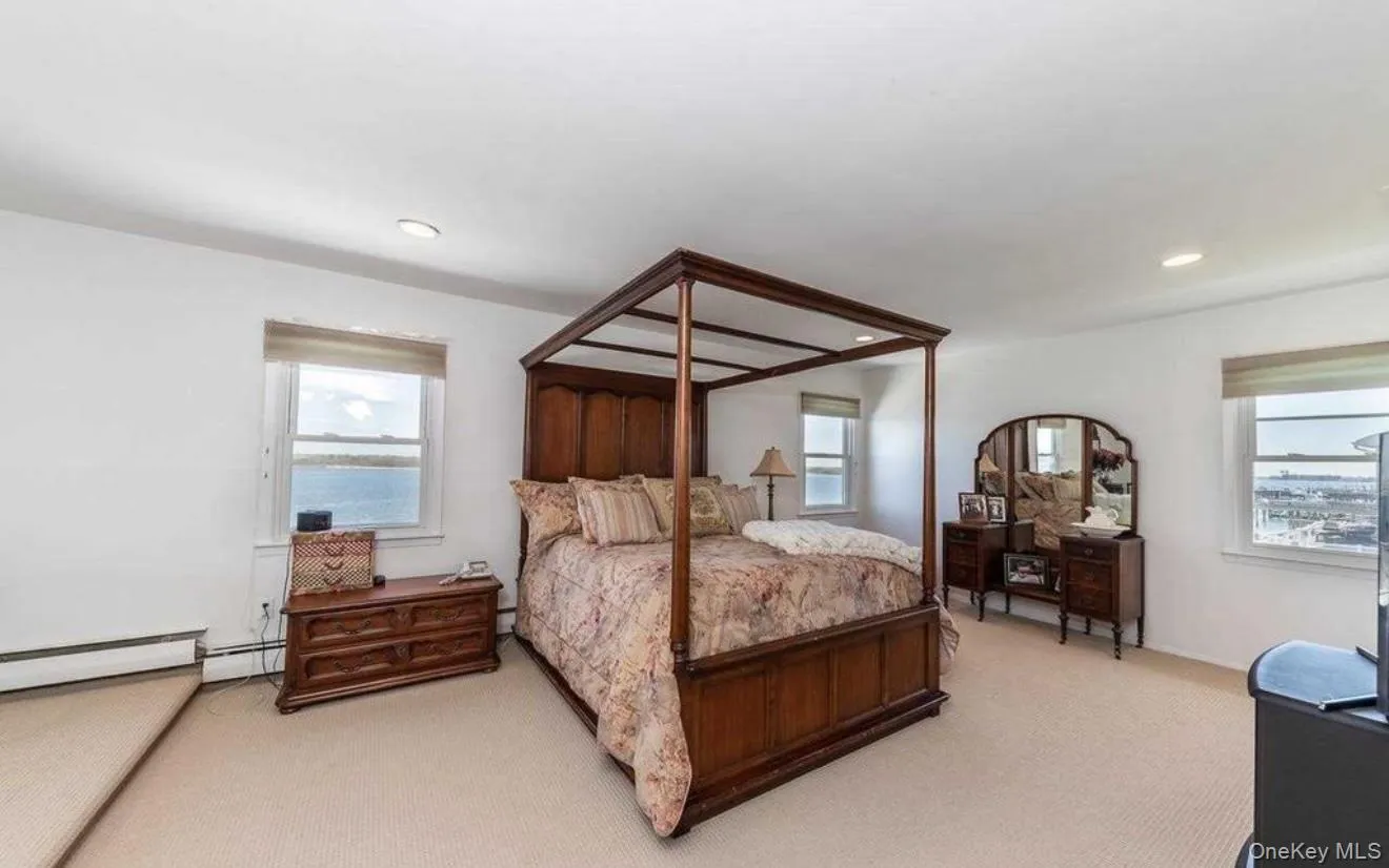 215 Scott Drive, Hempstead, NY, 5 Bedrooms Bedrooms, 8 Rooms Rooms,3 BathroomsBathrooms,Residential Lease,For Rent,Scott,0,1012808 215 Scott Drive, Hempstead, NY, 5 Bedrooms Bedrooms, 8 Rooms Rooms,3 BathroomsBathrooms,Residential Lease,For Rent,Scott,0,1012808