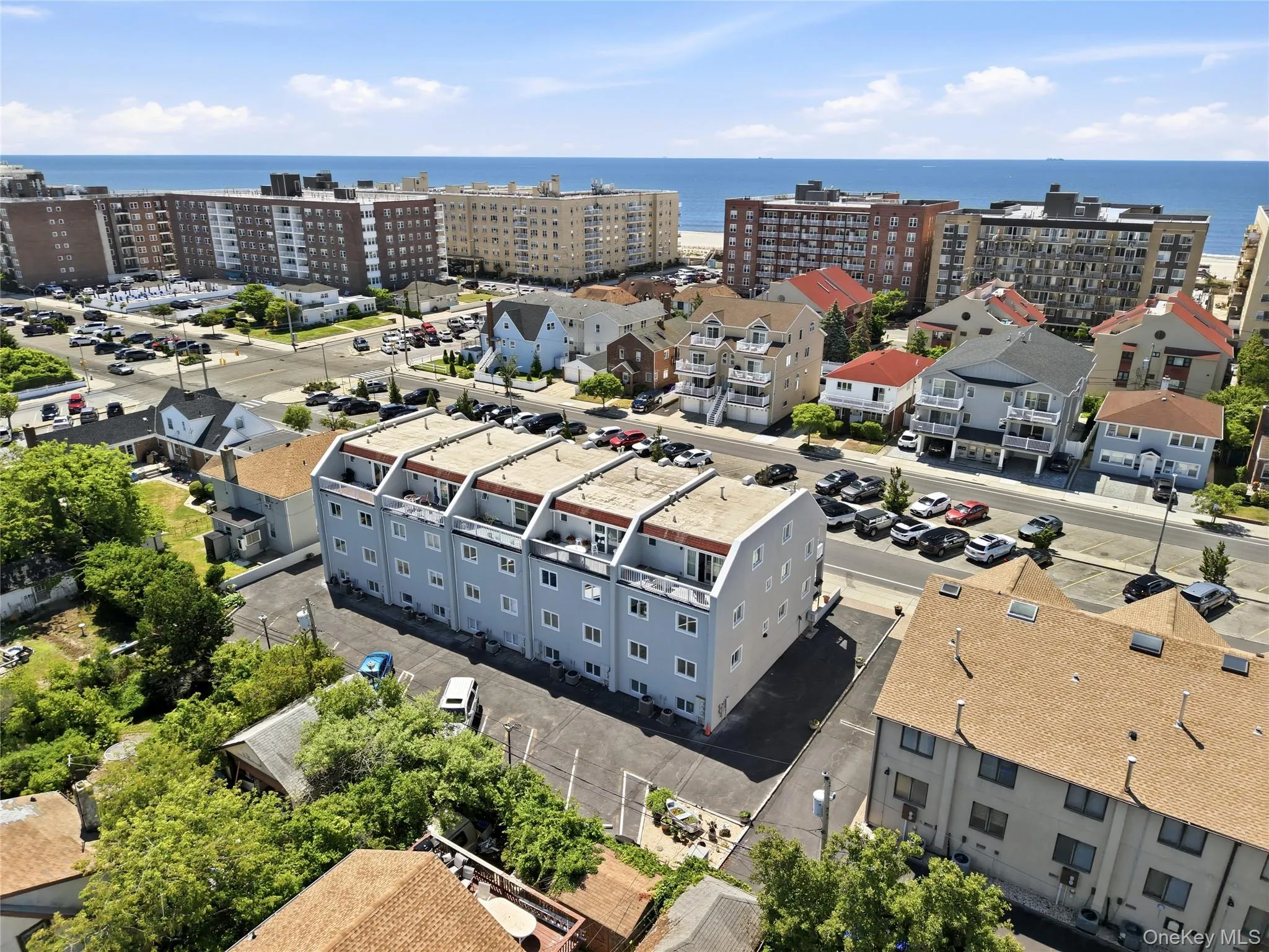 659 Broadway, Long Beach, NY, 3 Bedrooms Bedrooms, 9 Rooms Rooms,2 BathroomsBathrooms,Residential,For Rent,Broadway,0,KEY1012812 659 Broadway, Long Beach, NY, 3 Bedrooms Bedrooms, 9 Rooms Rooms,2 BathroomsBathrooms,Residential,For Rent,Broadway,0,KEY1012812