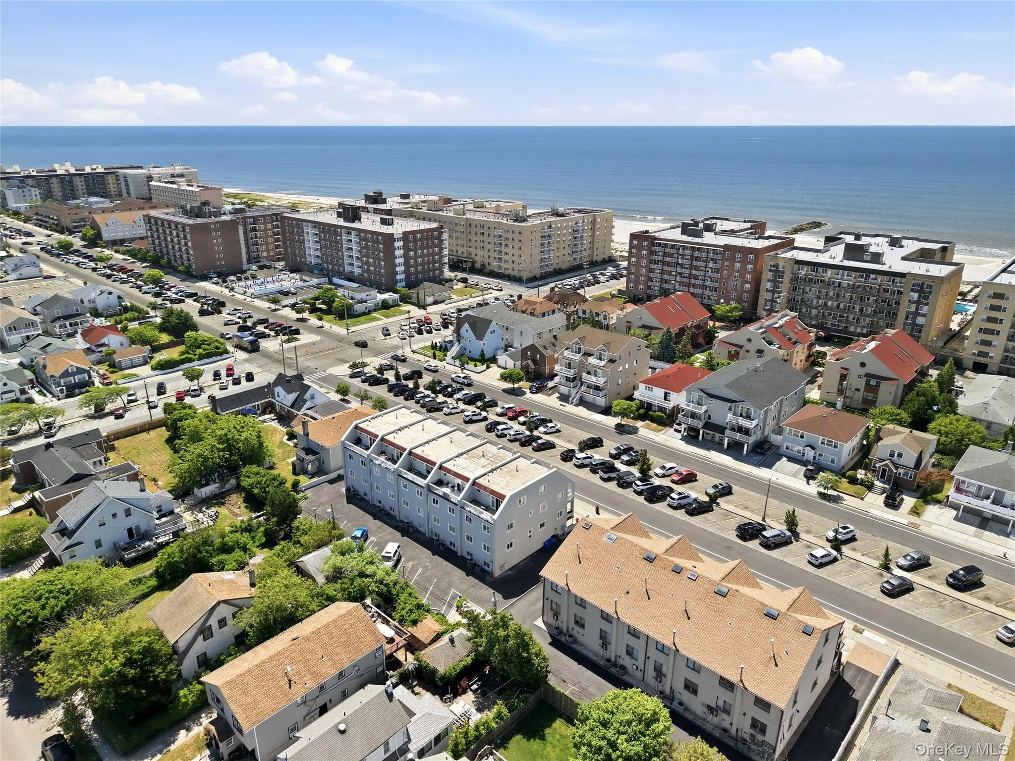 659 Broadway, Long Beach, NY, 3 Bedrooms Bedrooms, 9 Rooms Rooms,2 BathroomsBathrooms,Residential,For Rent,Broadway,0,KEY1012812 659 Broadway, Long Beach, NY, 3 Bedrooms Bedrooms, 9 Rooms Rooms,2 BathroomsBathrooms,Residential,For Rent,Broadway,0,KEY1012812