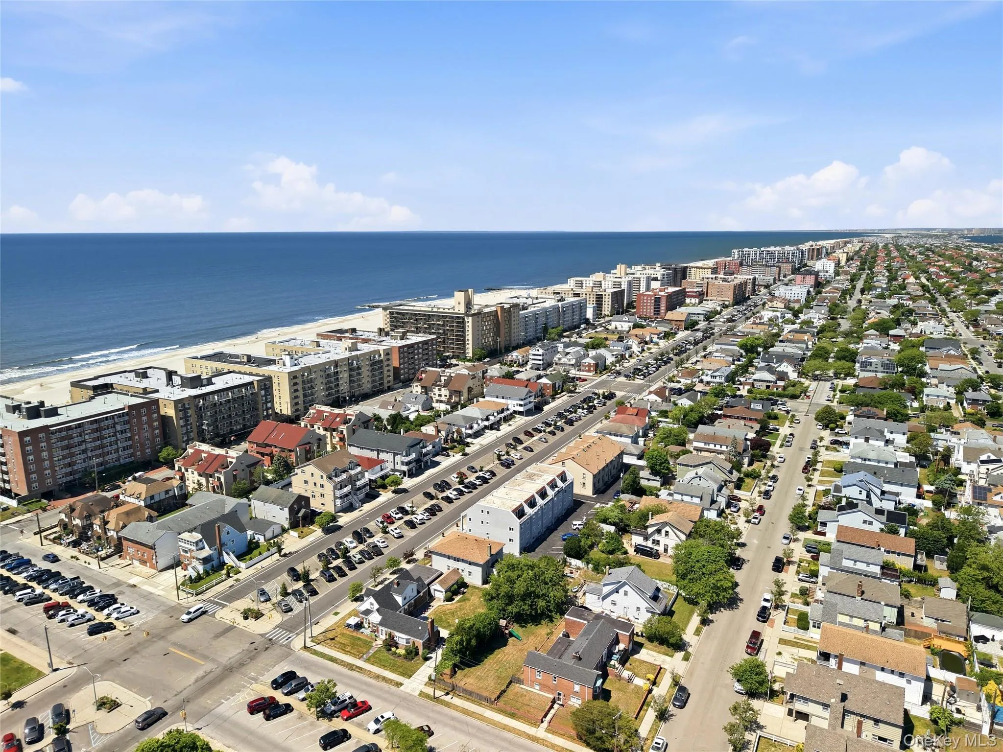 659 Broadway, Long Beach, NY, 3 Bedrooms Bedrooms, 9 Rooms Rooms,2 BathroomsBathrooms,Residential,For Rent,Broadway,0,KEY1012812 659 Broadway, Long Beach, NY, 3 Bedrooms Bedrooms, 9 Rooms Rooms,2 BathroomsBathrooms,Residential,For Rent,Broadway,0,KEY1012812