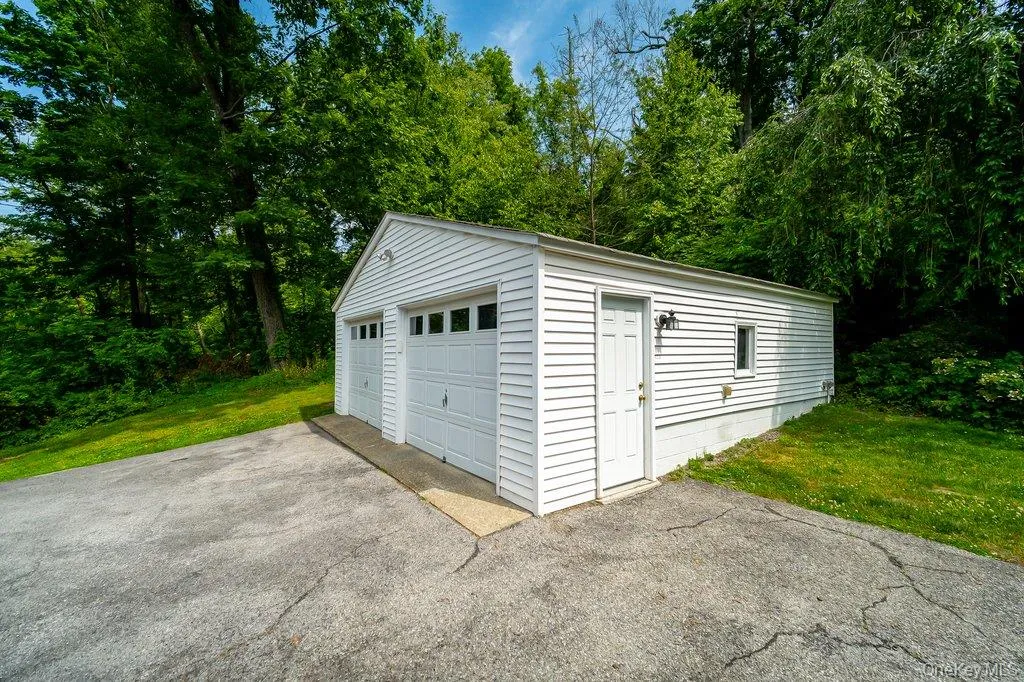 70 Van Wyck Lake Road, Fishkill, NY, 3 Bedrooms Bedrooms, 8 Rooms Rooms,2 BathroomsBathrooms,Residential,For Rent,Van Wyck Lake,0,1012816 70 Van Wyck Lake Road, Fishkill, NY, 3 Bedrooms Bedrooms, 8 Rooms Rooms,2 BathroomsBathrooms,Residential,For Rent,Van Wyck Lake,0,1012816
