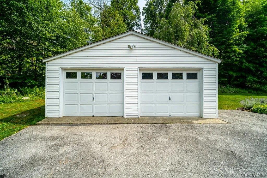 70 Van Wyck Lake Road, Fishkill, NY, 3 Bedrooms Bedrooms, 8 Rooms Rooms,2 BathroomsBathrooms,Residential,For Rent,Van Wyck Lake,0,1012816 70 Van Wyck Lake Road, Fishkill, NY, 3 Bedrooms Bedrooms, 8 Rooms Rooms,2 BathroomsBathrooms,Residential,For Rent,Van Wyck Lake,0,1012816