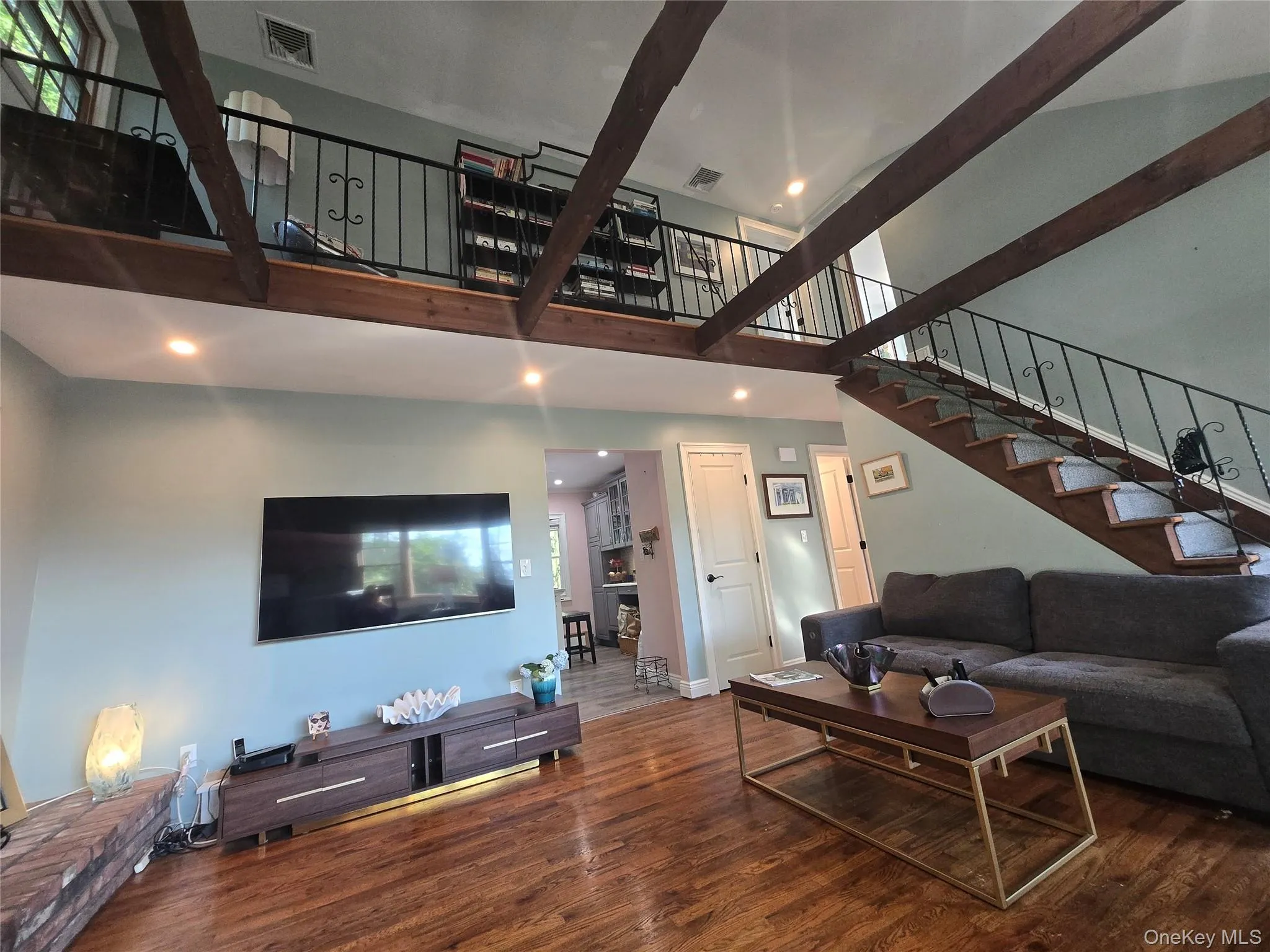 4 Beach Avenue, Huntington, NY, 3 Bedrooms Bedrooms, 7 Rooms Rooms,3 BathroomsBathrooms,Residential,For Rent,Beach,0,1012817 4 Beach Avenue, Huntington, NY, 3 Bedrooms Bedrooms, 7 Rooms Rooms,3 BathroomsBathrooms,Residential,For Rent,Beach,0,1012817