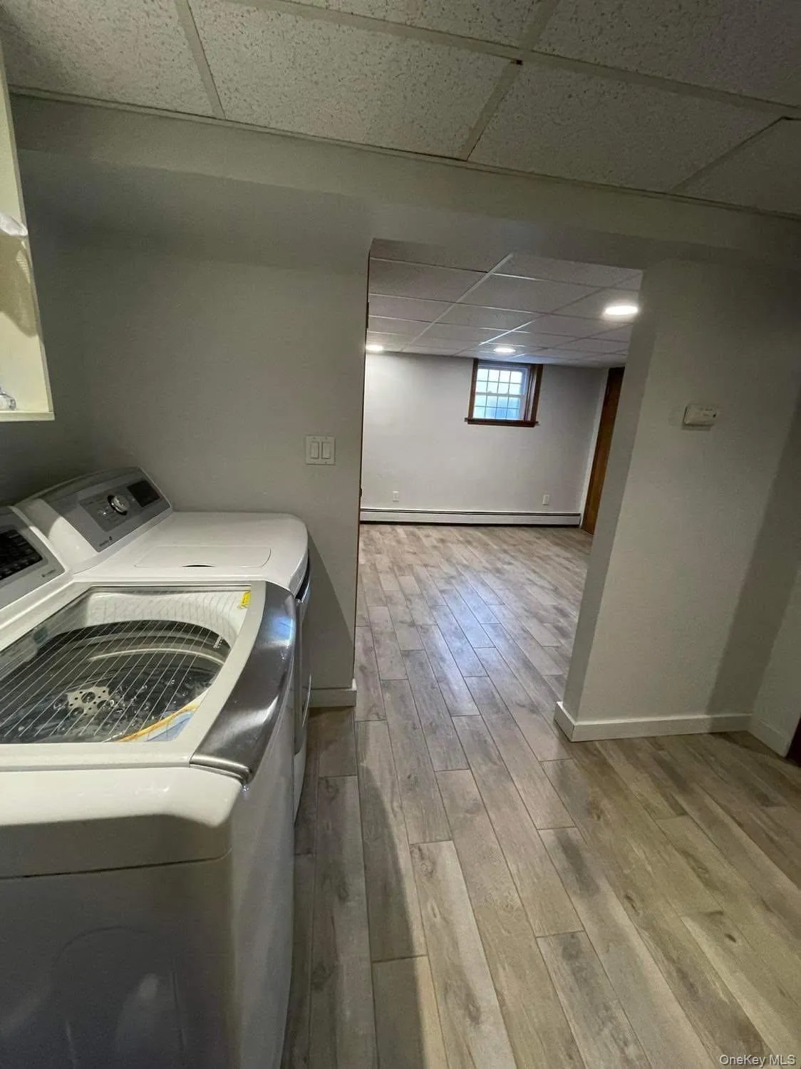 4 Beach Avenue, Huntington, NY, 3 Bedrooms Bedrooms, 7 Rooms Rooms,3 BathroomsBathrooms,Residential,For Rent,Beach,0,1012817 4 Beach Avenue, Huntington, NY, 3 Bedrooms Bedrooms, 7 Rooms Rooms,3 BathroomsBathrooms,Residential,For Rent,Beach,0,1012817