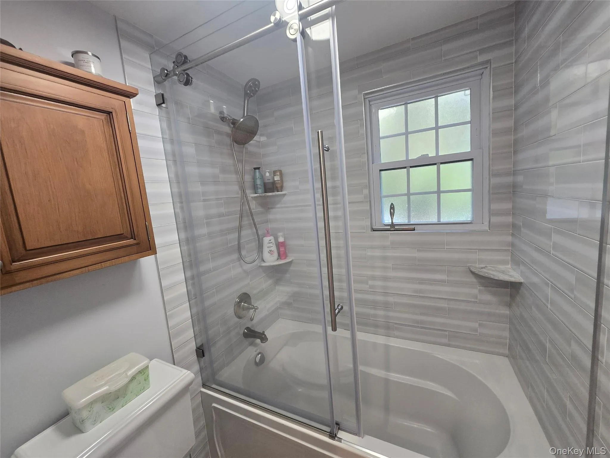 4 Beach Avenue, Huntington, NY, 3 Bedrooms Bedrooms, 7 Rooms Rooms,3 BathroomsBathrooms,Residential,For Rent,Beach,0,1012817 4 Beach Avenue, Huntington, NY, 3 Bedrooms Bedrooms, 7 Rooms Rooms,3 BathroomsBathrooms,Residential,For Rent,Beach,0,1012817