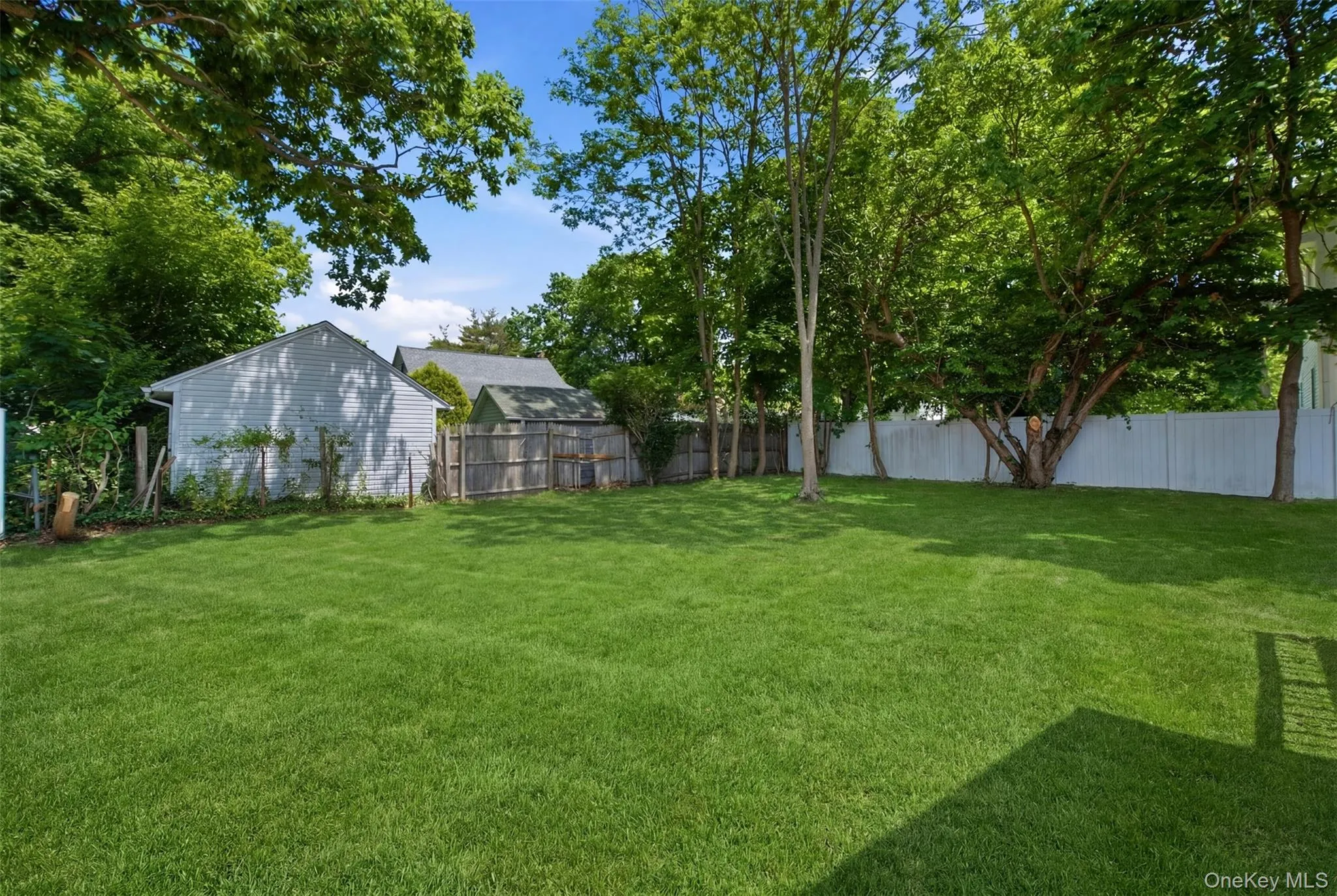 19 Lacrosse Road, Brookhaven, NY, 2 Bedrooms Bedrooms, 4 Rooms Rooms,1 BathroomBathrooms,Residential,For Rent,Lacrosse,0,1012825 19 Lacrosse Road, Brookhaven, NY, 2 Bedrooms Bedrooms, 4 Rooms Rooms,1 BathroomBathrooms,Residential,For Rent,Lacrosse,0,1012825