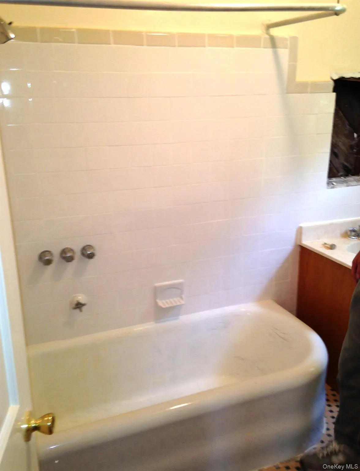 1 Hammond Street, Thompson, NY, 3 Bedrooms Bedrooms, 6 Rooms Rooms,1 BathroomBathrooms,Residential,For Rent,Hammond,0,1012831 1 Hammond Street, Thompson, NY, 3 Bedrooms Bedrooms, 6 Rooms Rooms,1 BathroomBathrooms,Residential,For Rent,Hammond,0,1012831