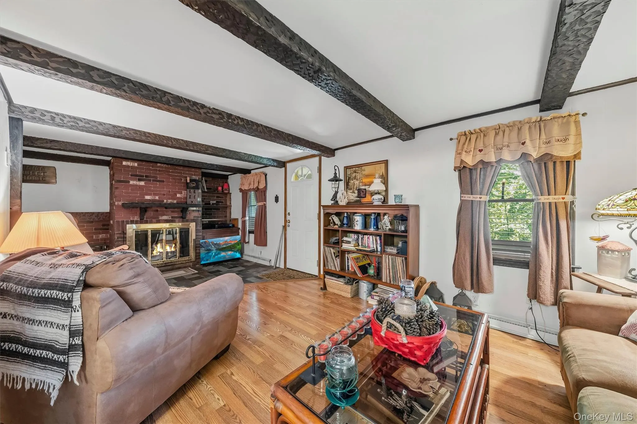 32 Rt-42, Port Jervis, NY, 3 Bedrooms Bedrooms, 7 Rooms Rooms,1 BathroomBathrooms,Residential,For Rent,Rt-42,0,1012832 32 Rt-42, Port Jervis, NY, 3 Bedrooms Bedrooms, 7 Rooms Rooms,1 BathroomBathrooms,Residential,For Rent,Rt-42,0,1012832
