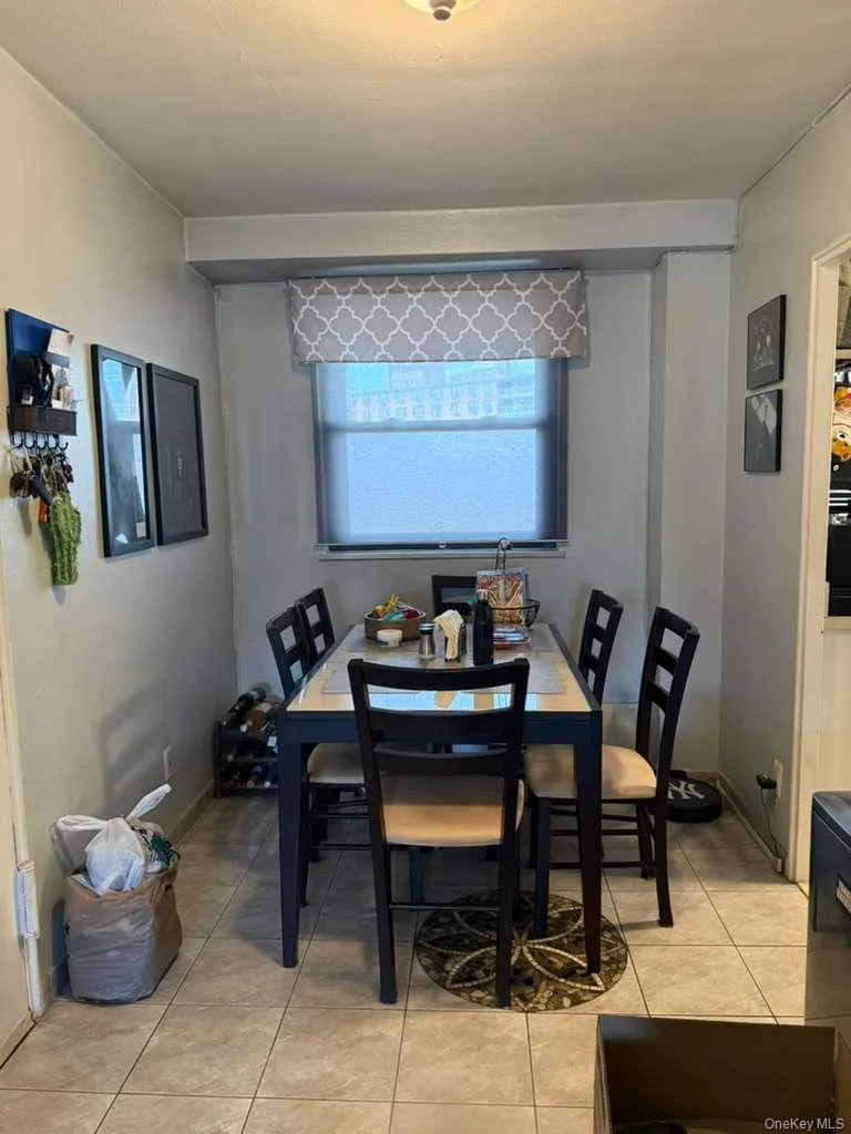 6125 98th Street, New York, NY, 1 Bedroom Bedrooms, 3 Rooms Rooms,1 BathroomBathrooms,Residential,For Rent,98th,0,1012843 6125 98th Street, New York, NY, 1 Bedroom Bedrooms, 3 Rooms Rooms,1 BathroomBathrooms,Residential,For Rent,98th,0,1012843
