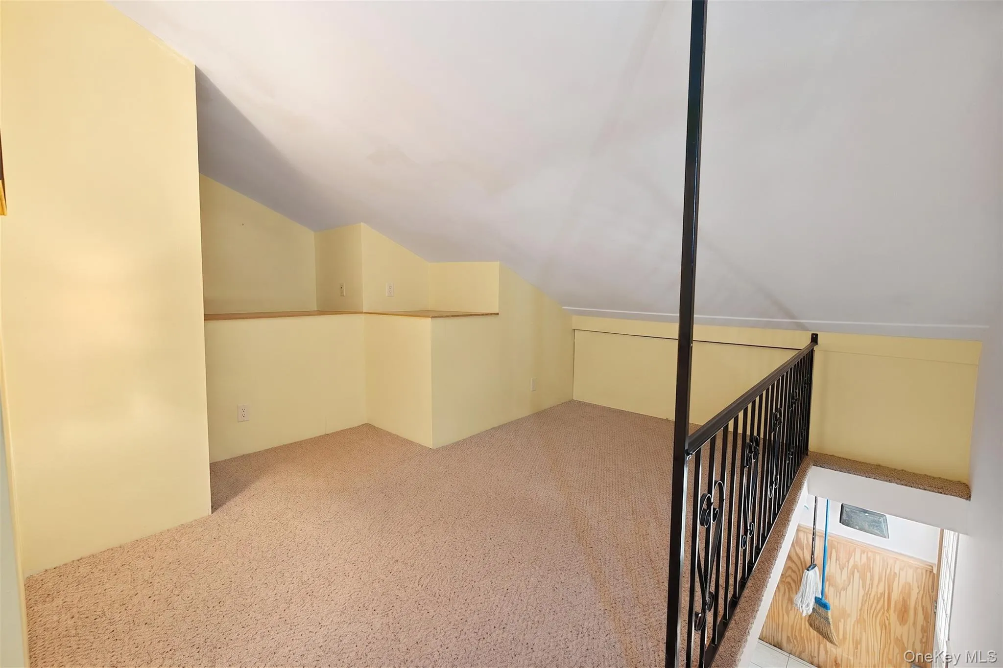 34 Cape Road, Babylon, NY, 3 Bedrooms Bedrooms, 9 Rooms Rooms,2 BathroomsBathrooms,Residential,For Rent,Cape,0,1012844 34 Cape Road, Babylon, NY, 3 Bedrooms Bedrooms, 9 Rooms Rooms,2 BathroomsBathrooms,Residential,For Rent,Cape,0,1012844