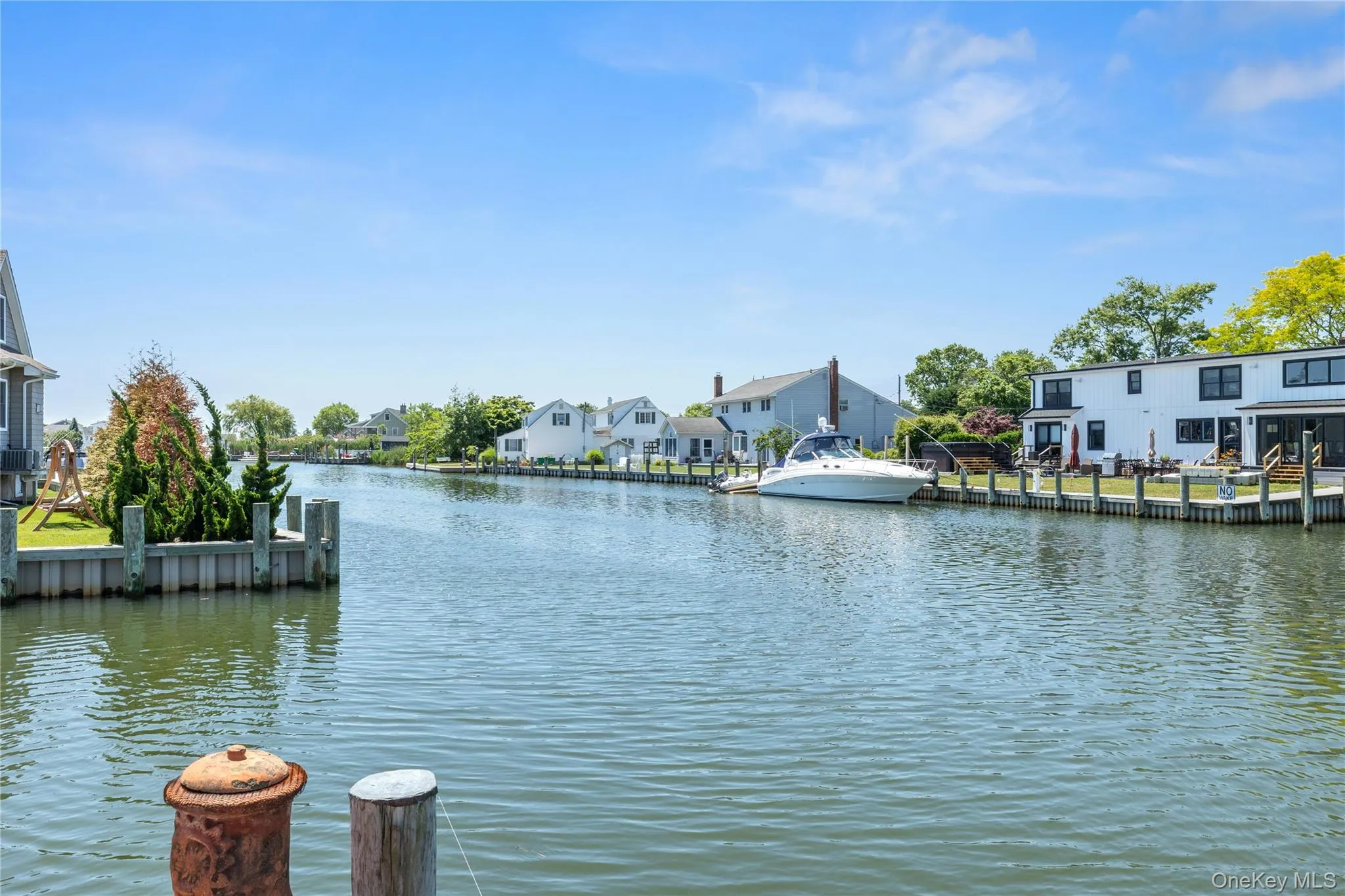 34 Cape Road, Babylon, NY, 3 Bedrooms Bedrooms, 9 Rooms Rooms,2 BathroomsBathrooms,Residential,For Rent,Cape,0,1012844 34 Cape Road, Babylon, NY, 3 Bedrooms Bedrooms, 9 Rooms Rooms,2 BathroomsBathrooms,Residential,For Rent,Cape,0,1012844