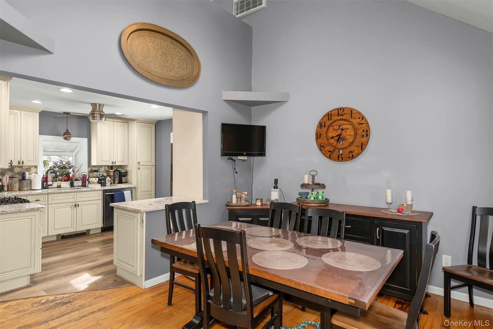 114 5th Street, Babylon, NY, 3 Bedrooms Bedrooms, 6 Rooms Rooms,1 BathroomBathrooms,Residential,For Rent,5th,0,1012845 114 5th Street, Babylon, NY, 3 Bedrooms Bedrooms, 6 Rooms Rooms,1 BathroomBathrooms,Residential,For Rent,5th,0,1012845