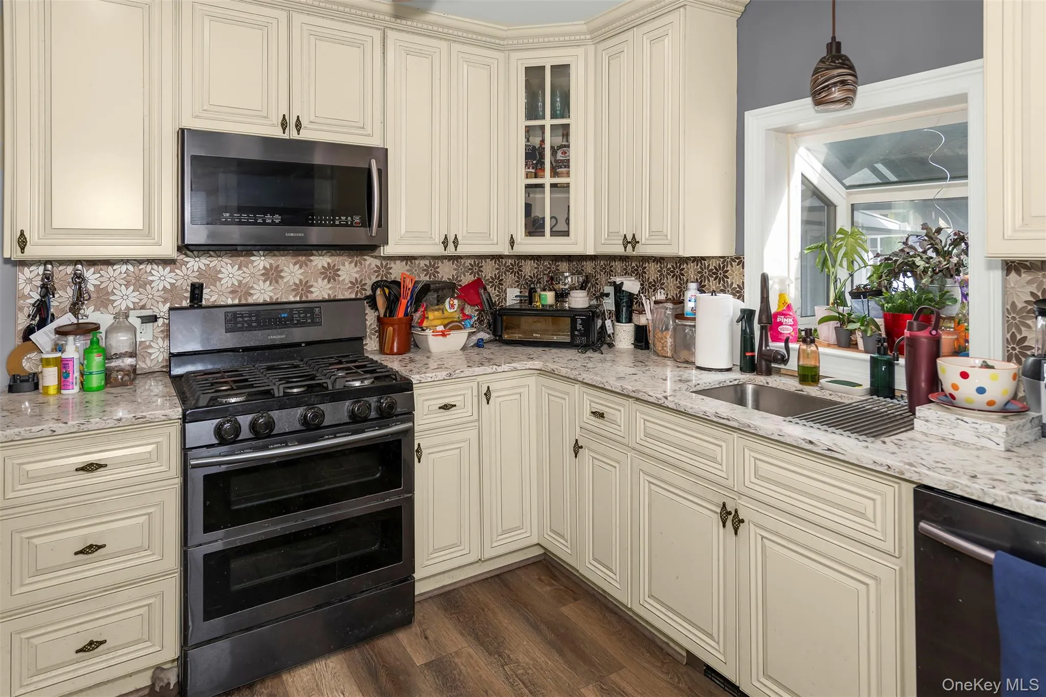 114 5th Street, Babylon, NY, 3 Bedrooms Bedrooms, 6 Rooms Rooms,1 BathroomBathrooms,Residential,For Rent,5th,0,1012845 114 5th Street, Babylon, NY, 3 Bedrooms Bedrooms, 6 Rooms Rooms,1 BathroomBathrooms,Residential,For Rent,5th,0,1012845