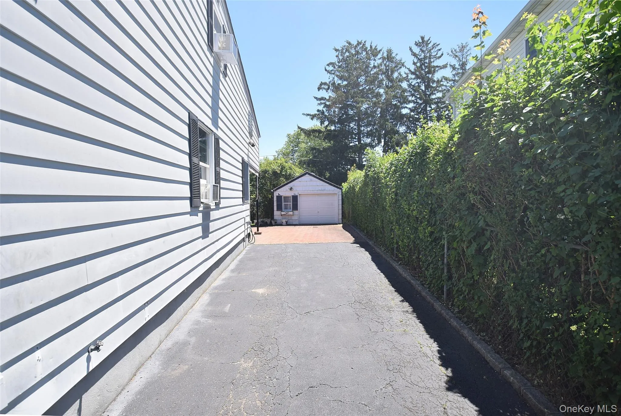 54 Camden Place, North Hempstead, NY, 4 Bedrooms Bedrooms, 7 Rooms Rooms,3 BathroomsBathrooms,Residential,For Rent,Camden,0,1012853 54 Camden Place, North Hempstead, NY, 4 Bedrooms Bedrooms, 7 Rooms Rooms,3 BathroomsBathrooms,Residential,For Rent,Camden,0,1012853