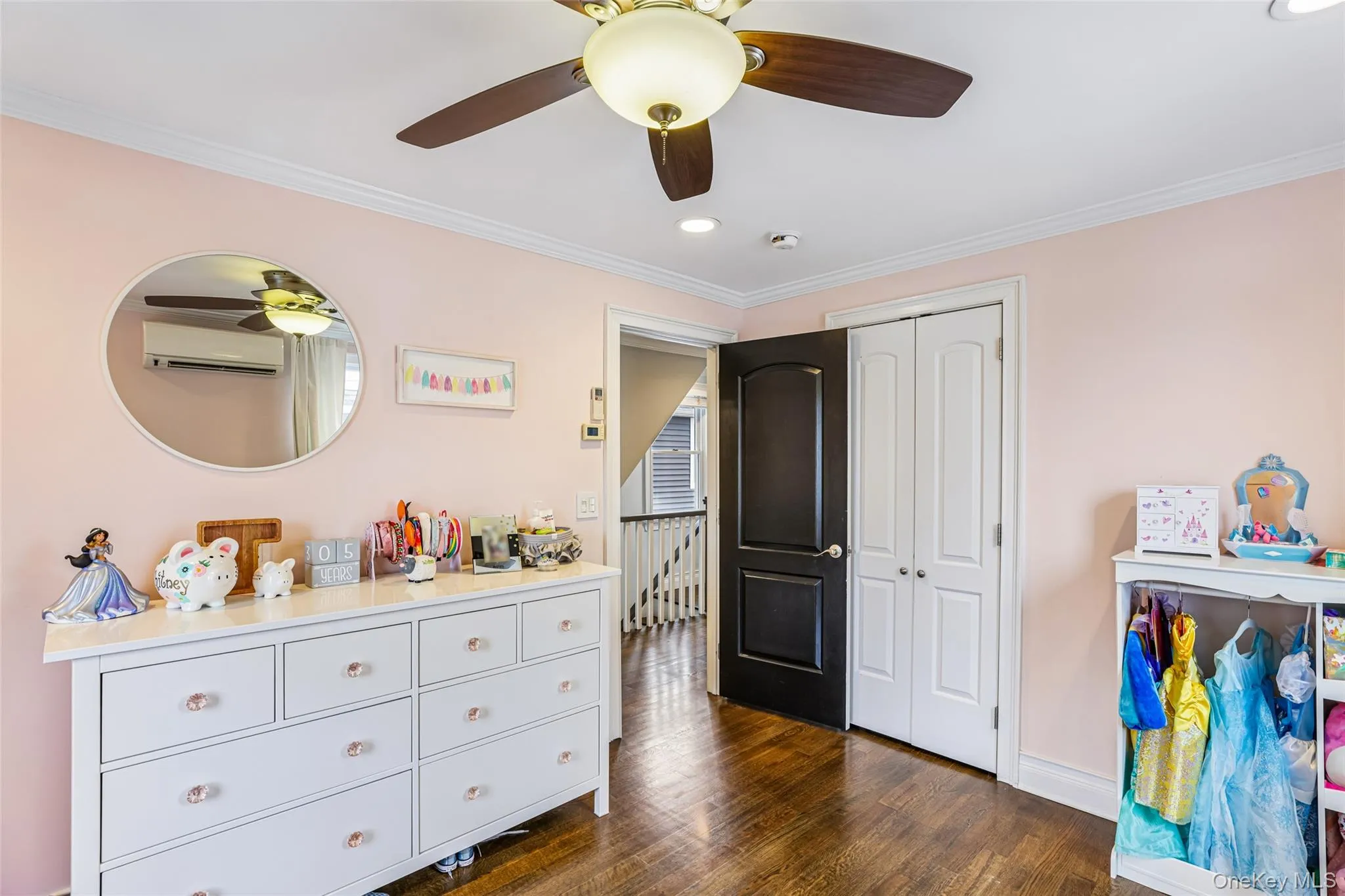 123 Stratford Avenue, North Hempstead, NY, 3 Bedrooms Bedrooms, 6 Rooms Rooms,1 BathroomBathrooms,Residential,For Rent,Stratford,0,1012855 123 Stratford Avenue, North Hempstead, NY, 3 Bedrooms Bedrooms, 6 Rooms Rooms,1 BathroomBathrooms,Residential,For Rent,Stratford,0,1012855