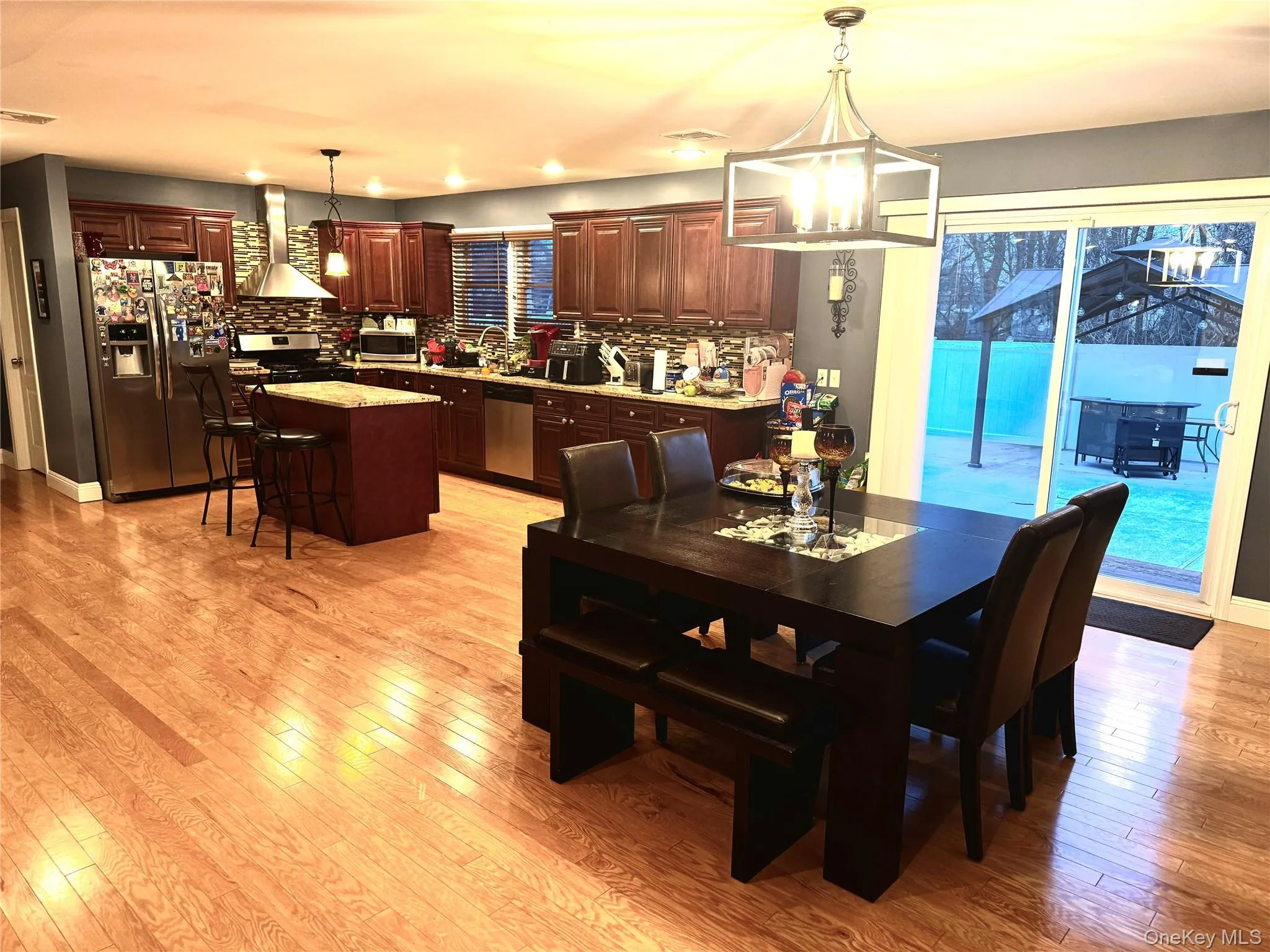 285 Daniel Street, Babylon, NY, 5 Bedrooms Bedrooms, 8 Rooms Rooms,2 BathroomsBathrooms,Residential,For Rent,Daniel,0,1012857 285 Daniel Street, Babylon, NY, 5 Bedrooms Bedrooms, 8 Rooms Rooms,2 BathroomsBathrooms,Residential,For Rent,Daniel,0,1012857